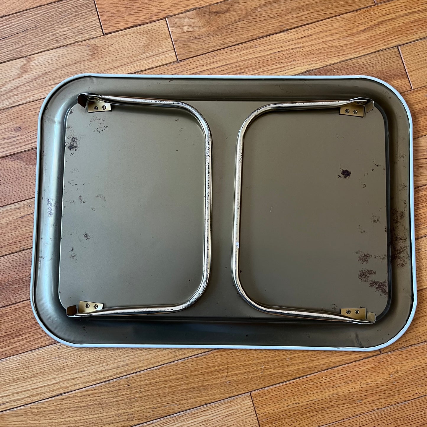 Vintage 60s Metal Fox Train TV Tray / Lap Tray