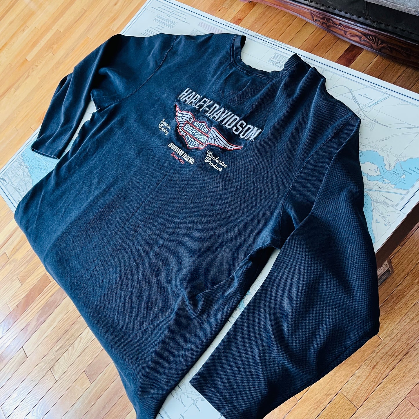 Vintage Harley Davidson Embroidered Logo Waffle Knit Long Sleeve Tee Shirt