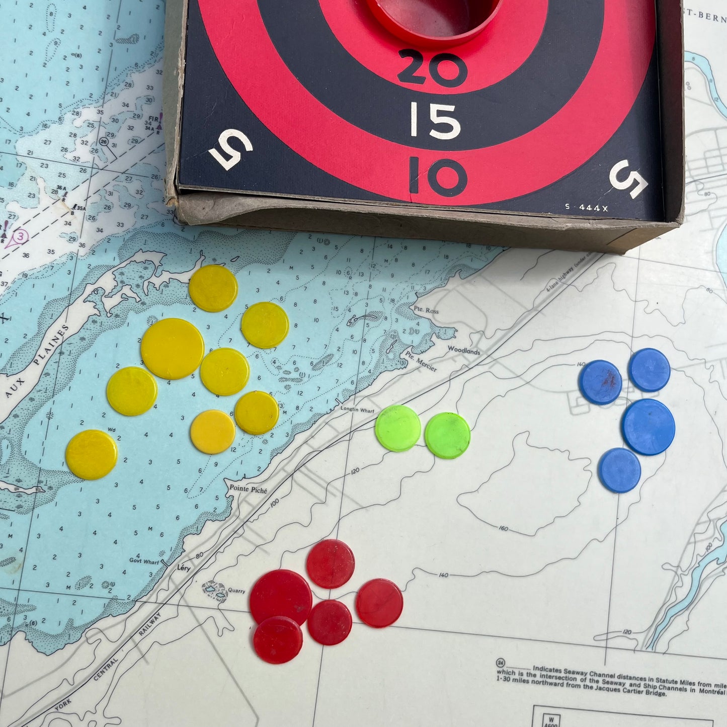 Vintage 60s Tiddledy Winks Somerville Games