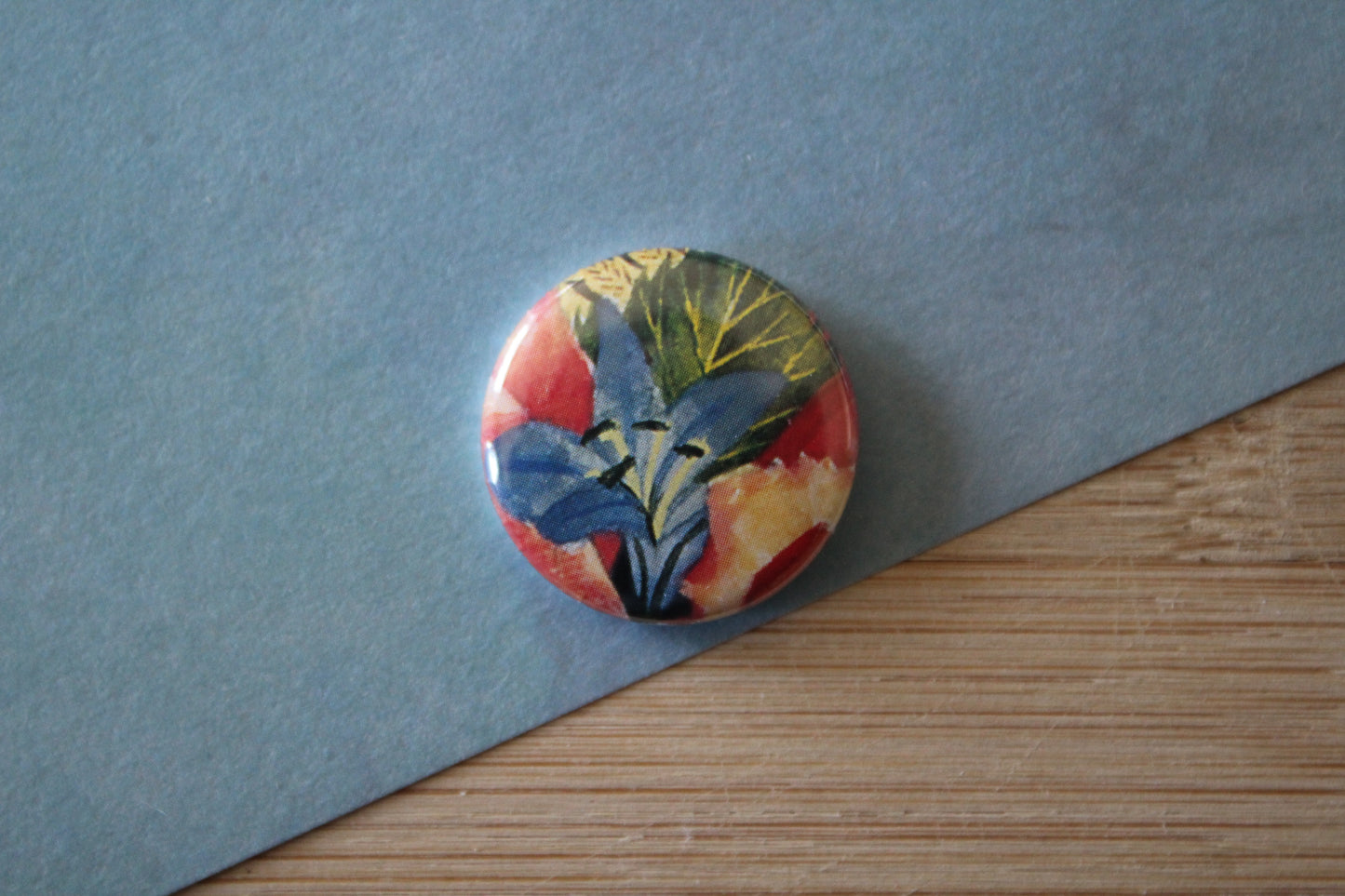 Button - Blue Flower