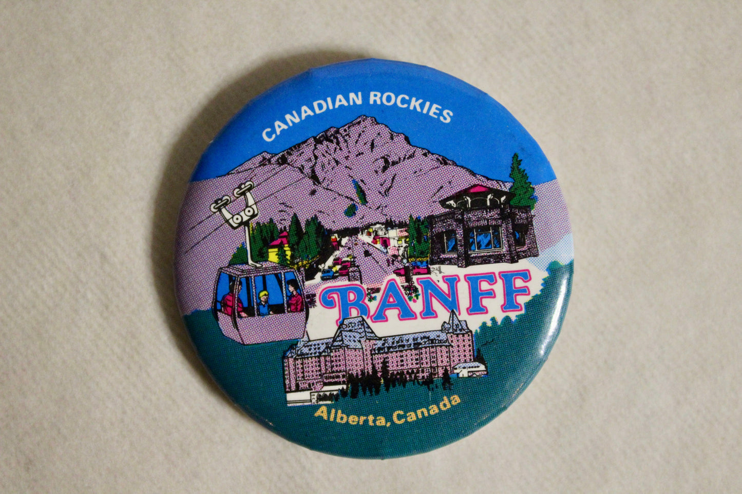 Retro Button - Banff
