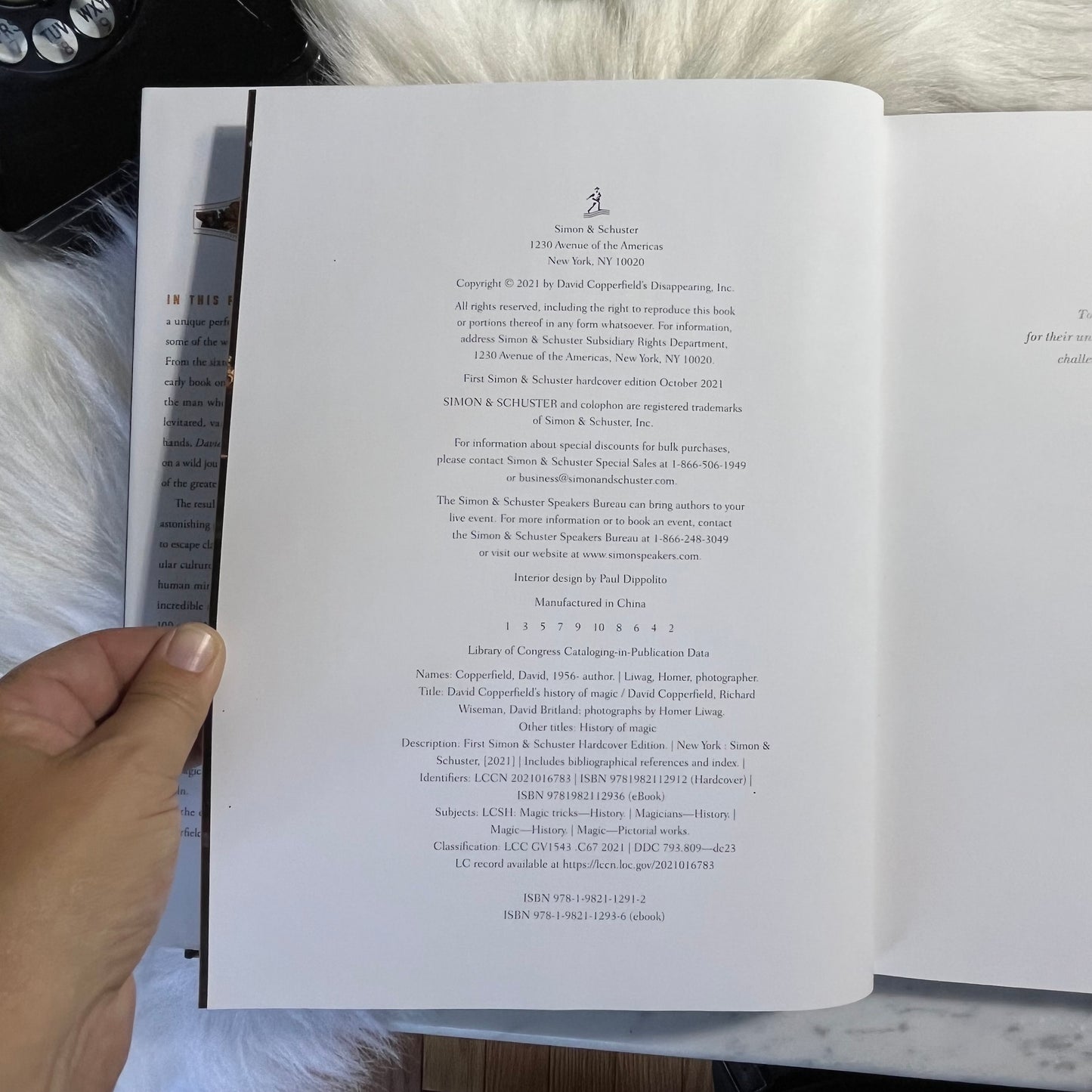 2021 David Copperfield’s History of Magic Hardcover Book