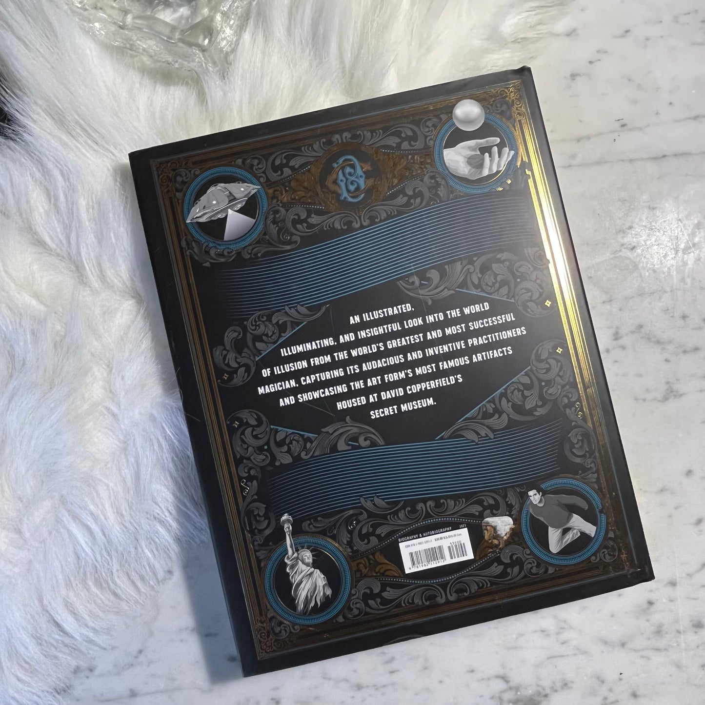 2021 David Copperfield’s History of Magic Hardcover Book