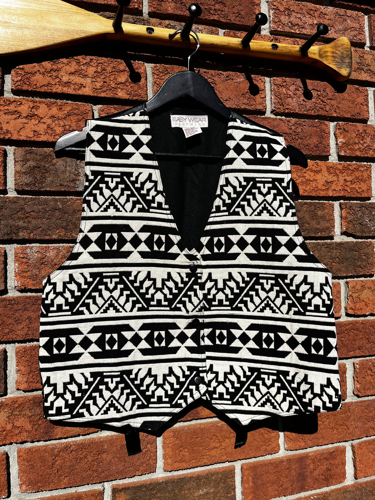 Vintage Easywear Clothing Aztec / Western Pattern Black and White Vest