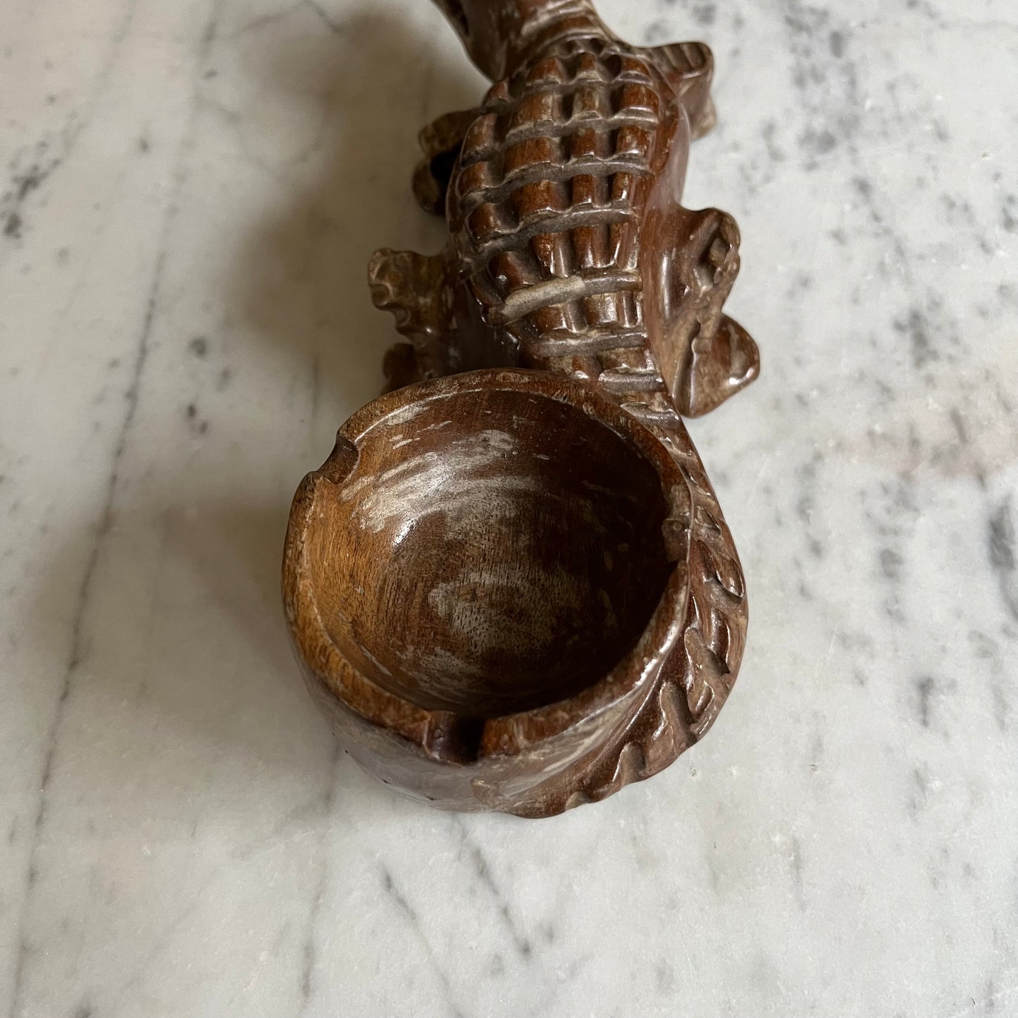 Vintage Wood Carved Crocodile / Alligator Ashtray