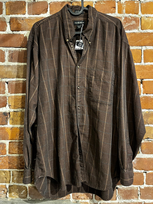 Vitnage North 44 Brown Plaid Button Up Shirt