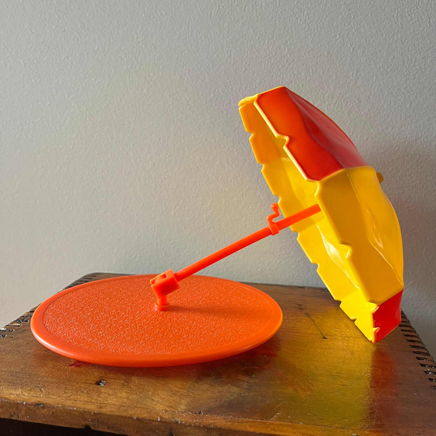 Vintage 70s Mattel Barbie Summer Umbrella & Patio Chairs