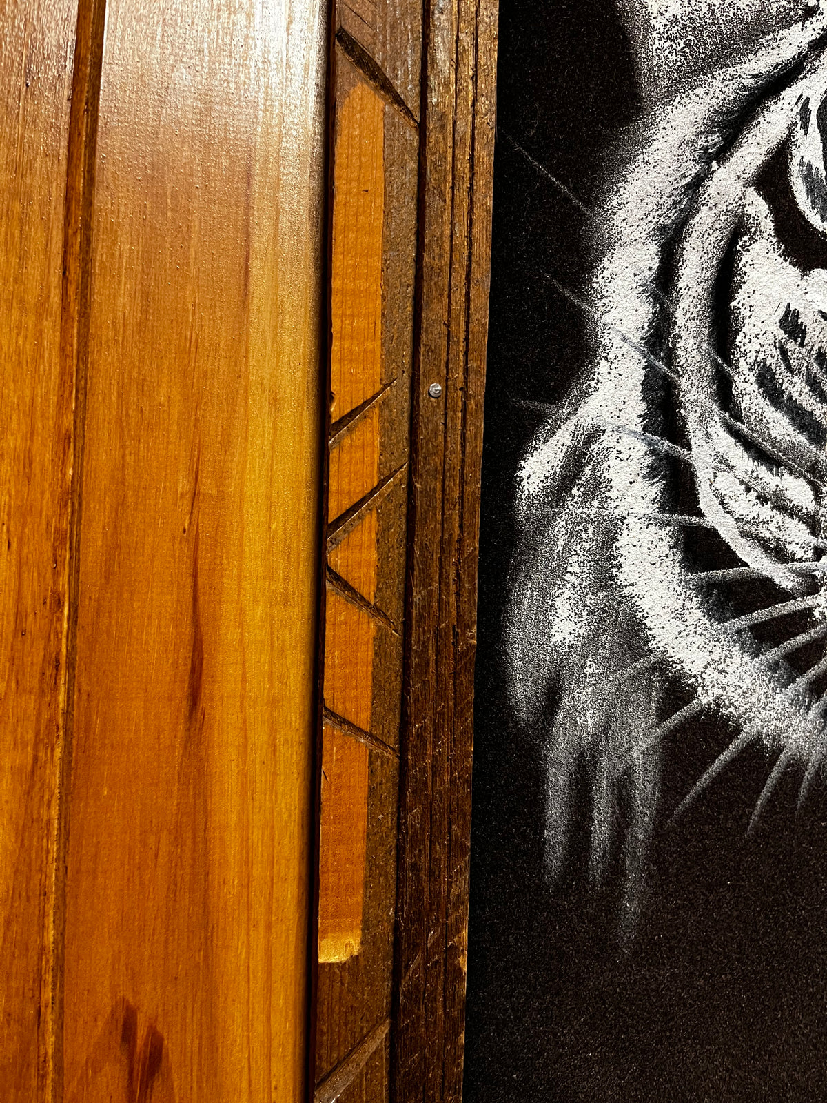 Vintage 70s Framed White Tiger Black Velvet Painting