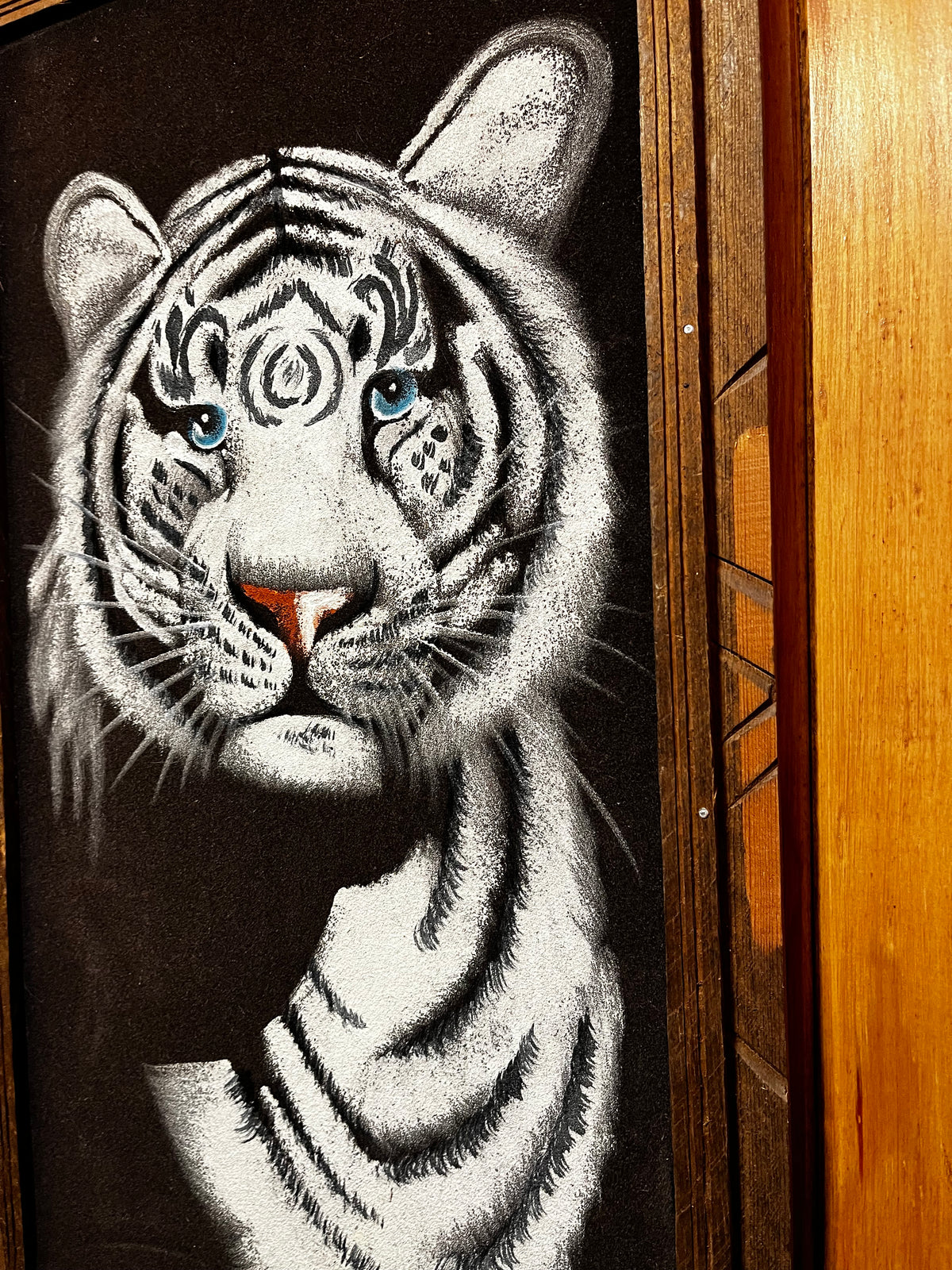 Vintage 70s Framed White Tiger Black Velvet Painting