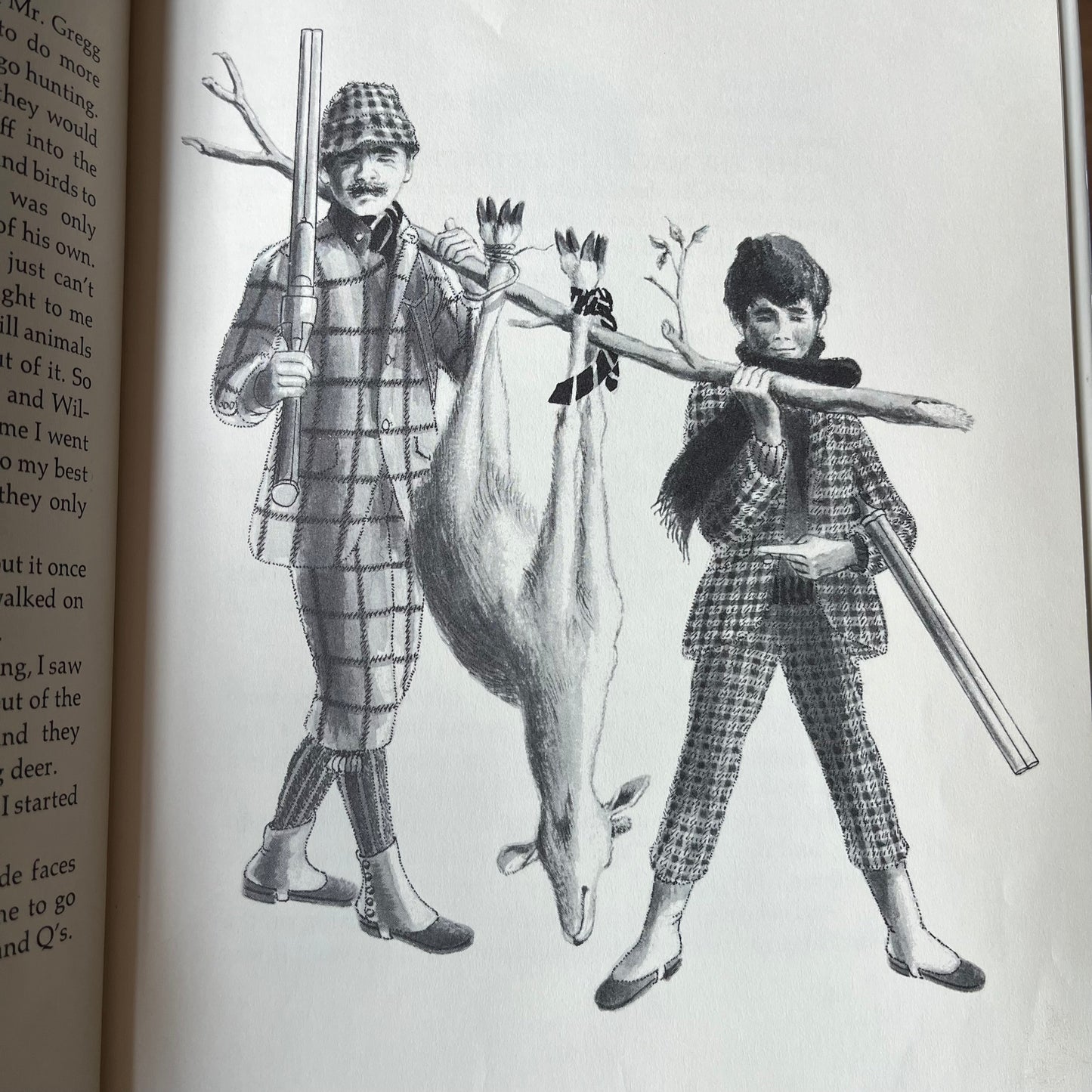 Vintage Roald Dahl The Magic Finger Hardcover Book