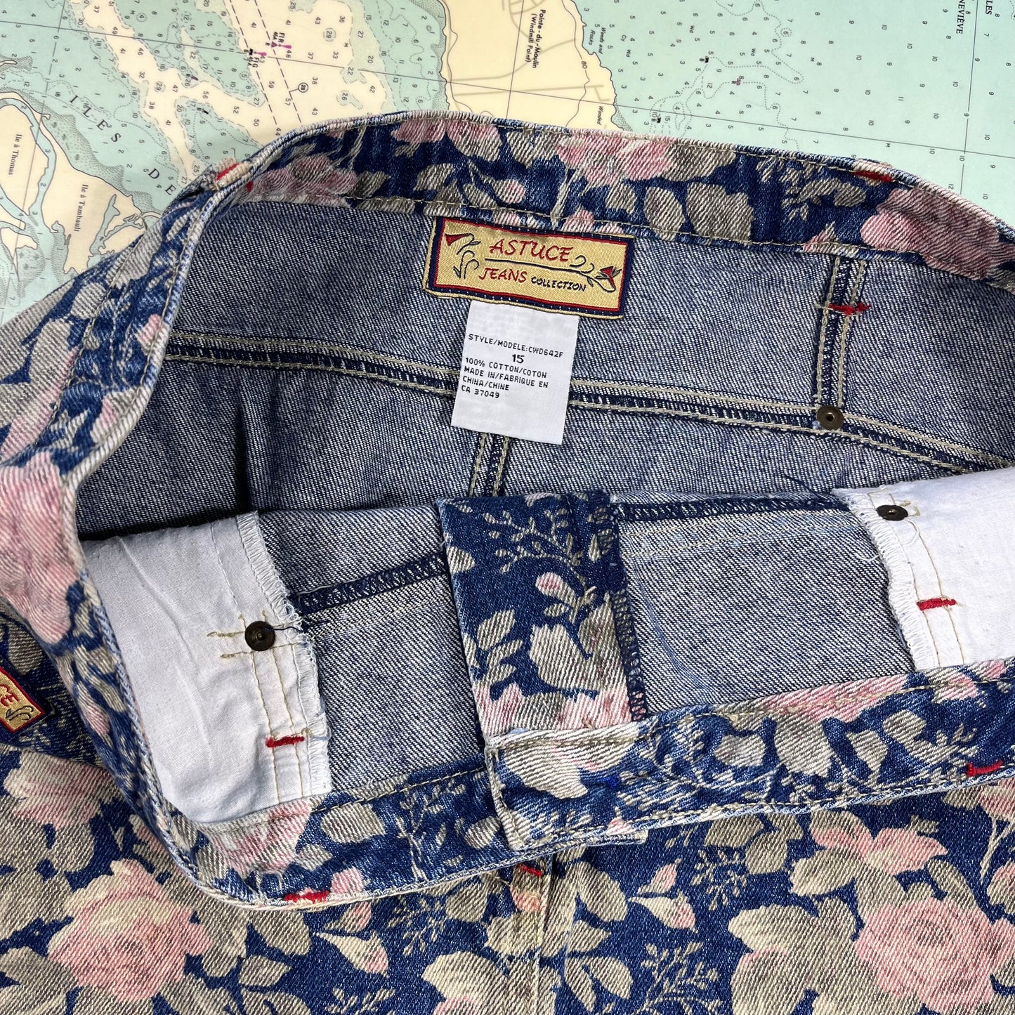 Vintage Astuce Jeans Floral Printed Denim Skirt