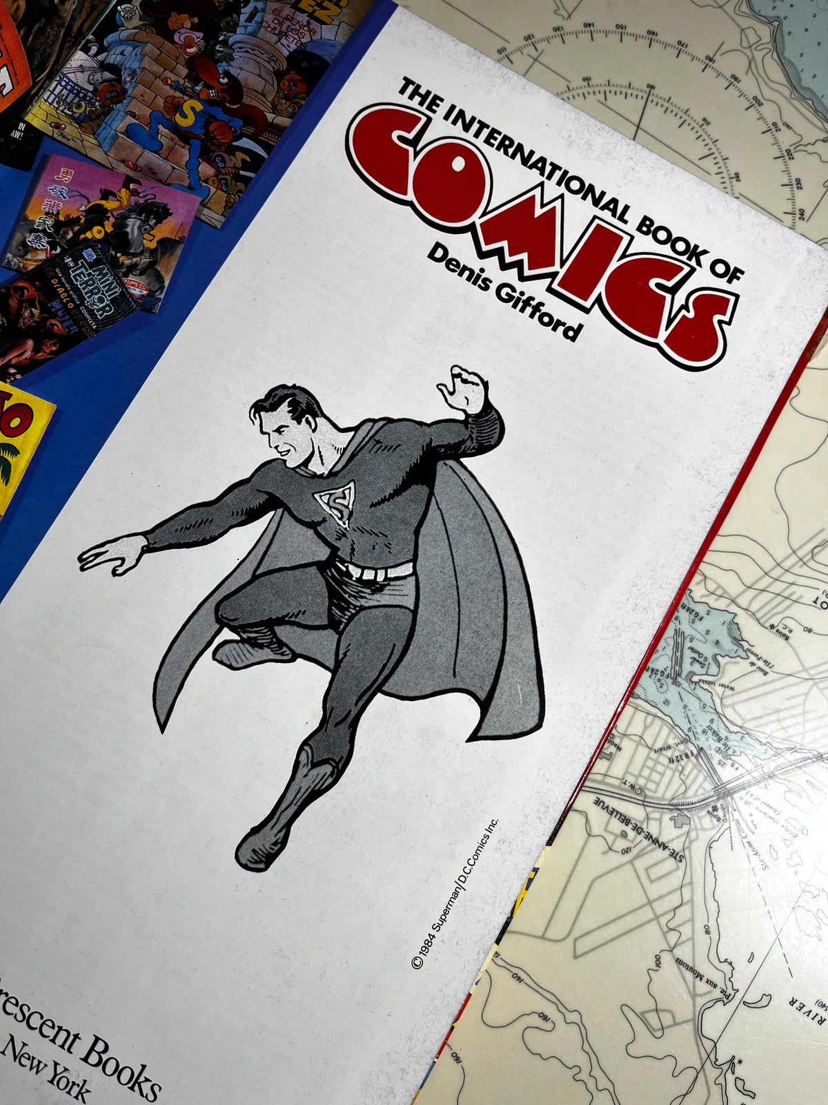 Vintage 1984 The International Book of Comics by Denis Gifford