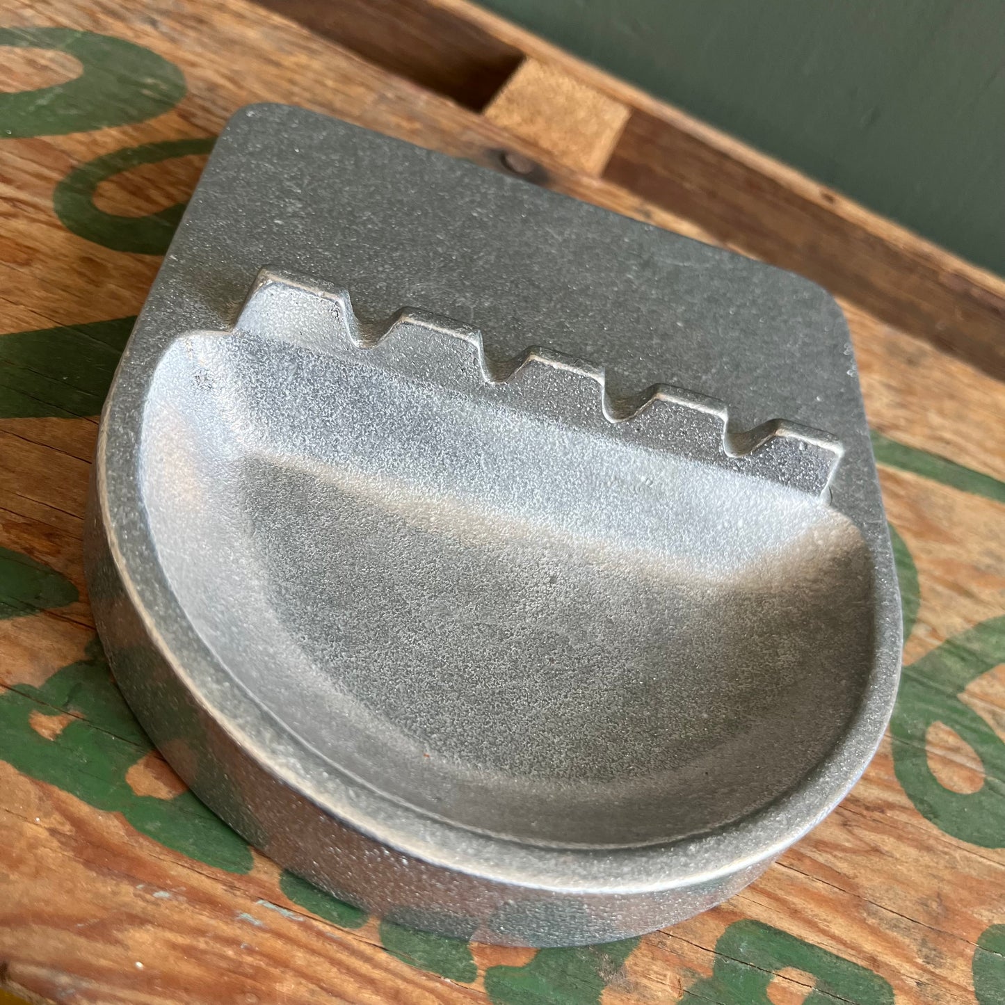 Vintage Wilton-Columbia Pewter Minimalist Ashtray