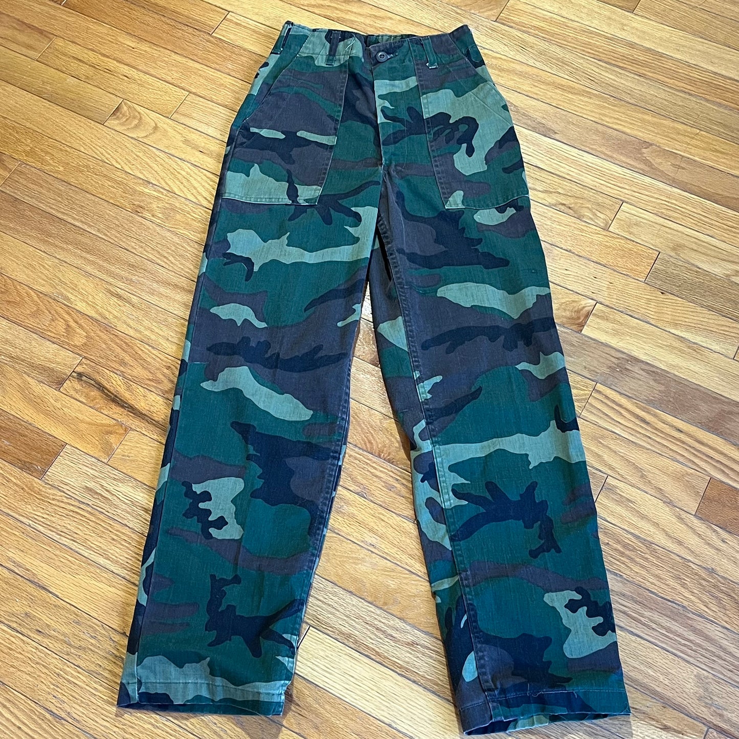 Vintage Camouflage / Camo Army Cargo Pants