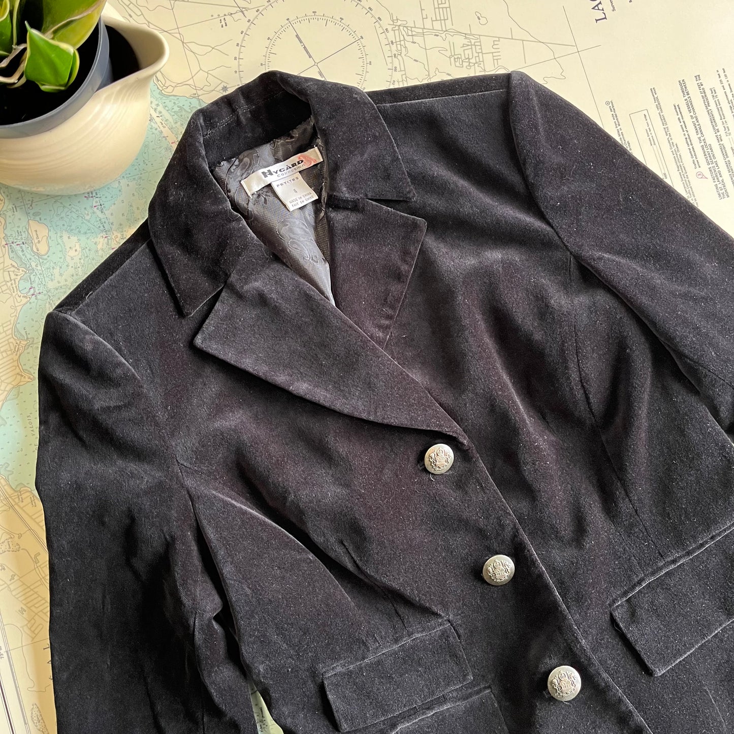 Vintage Black Velvet Blazer / Jacket