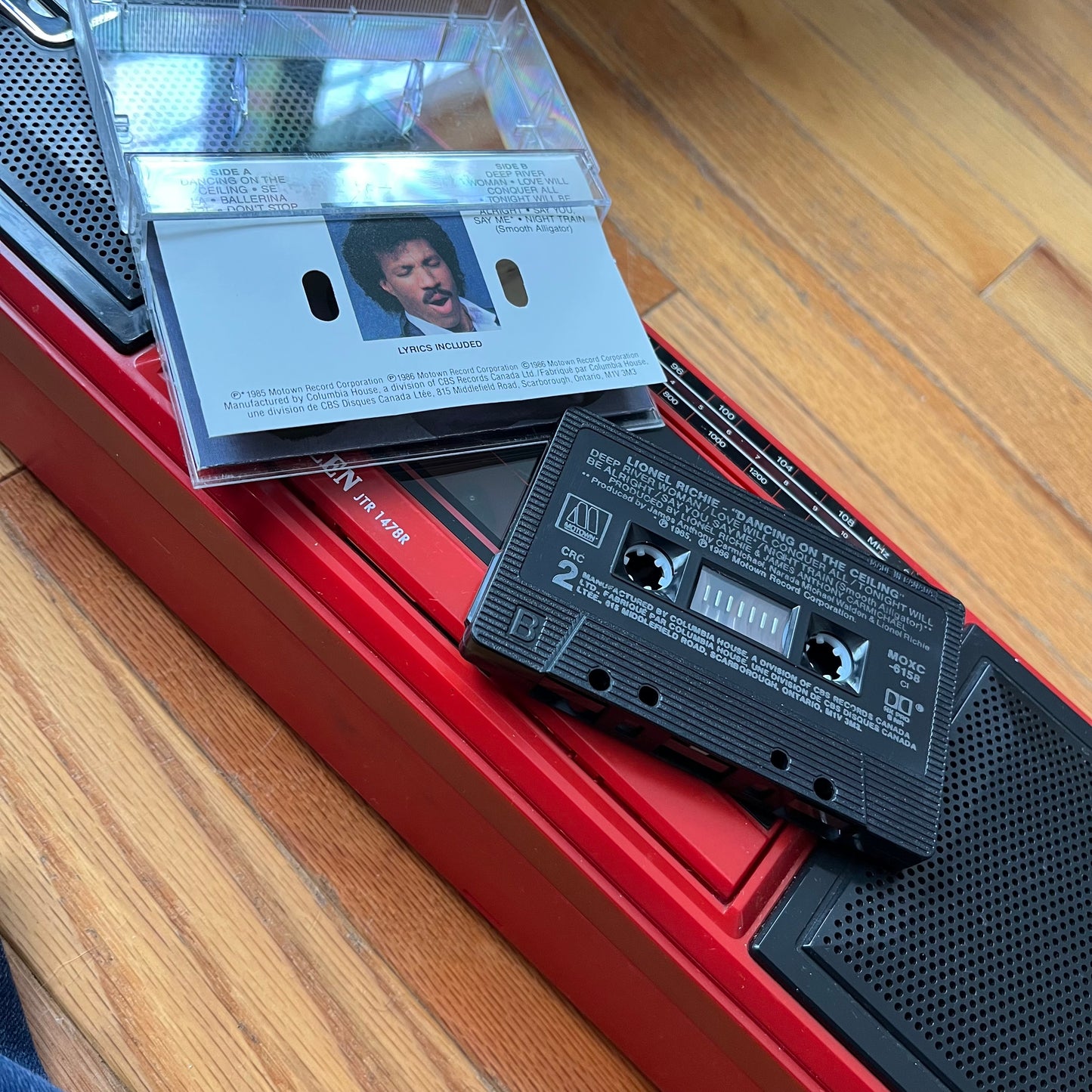 Vintage 1985 Lionel Ritchie Dancing On The Ceiling Cassette Tape