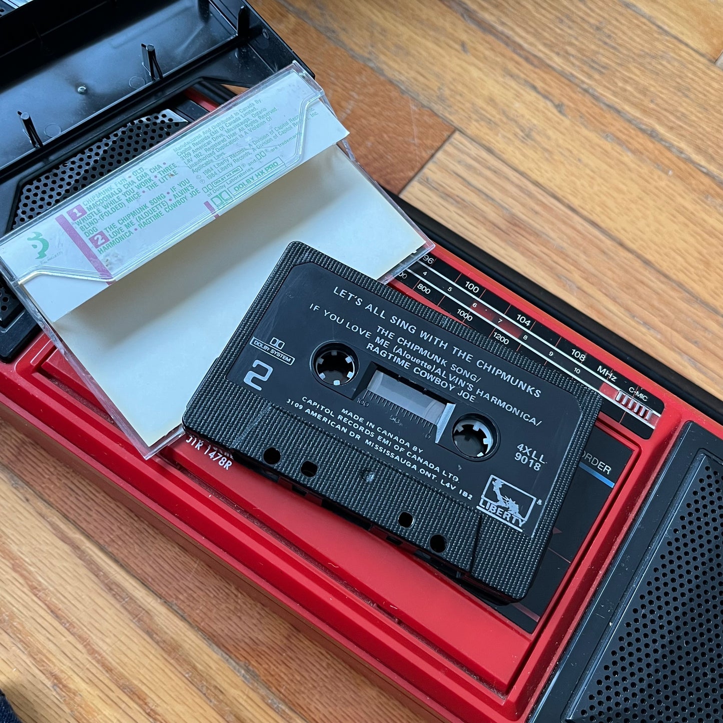 Vintage 1984 Let's All Sing with Alvin & the Chipmunks Cassette Tape