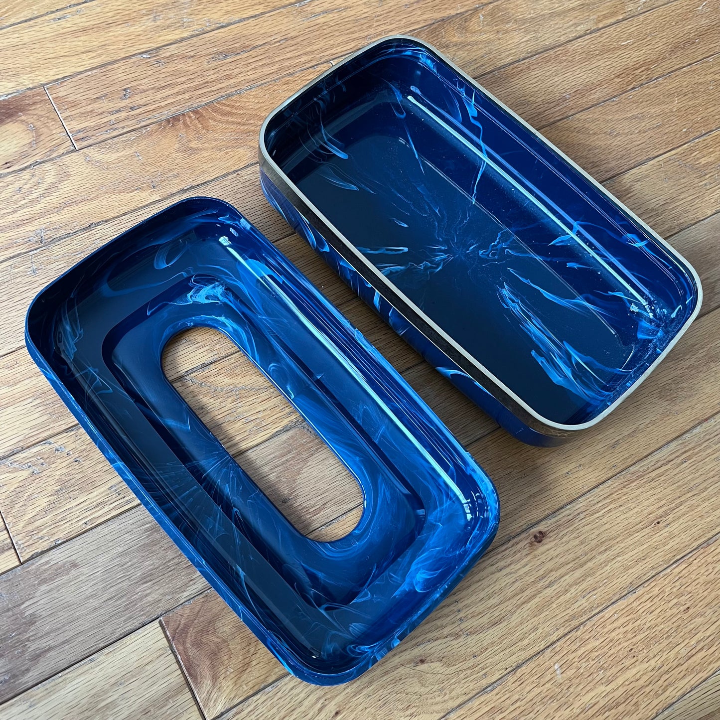 Vintage 90s Navy Blue Marbelled Plastic Tissue Box Cover