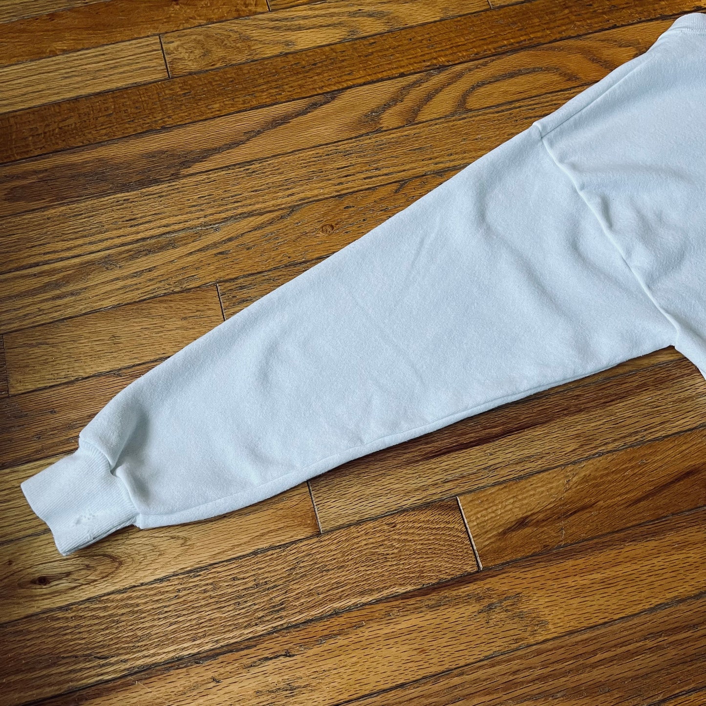 Vintage 90s Elvis King of Rock 'N Roll Graphic Sweatshirt