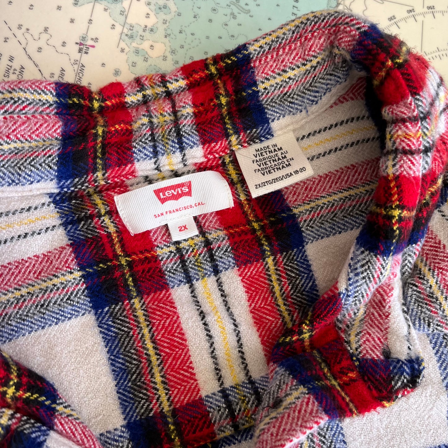 Levi's Fleece Plaid Button Up Shirt