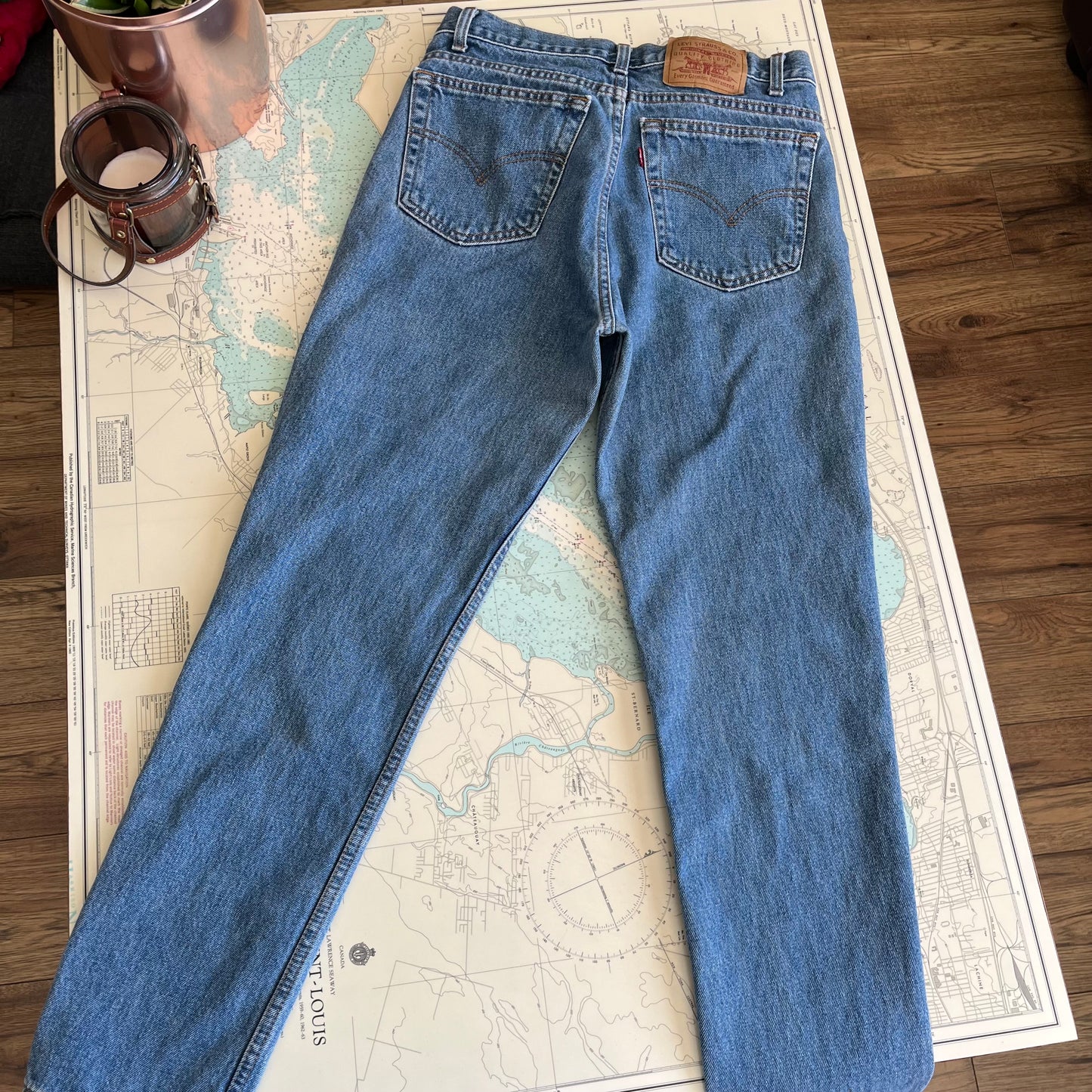 Vintage Levi's 512 Slim Taper Jeans 33 x 30