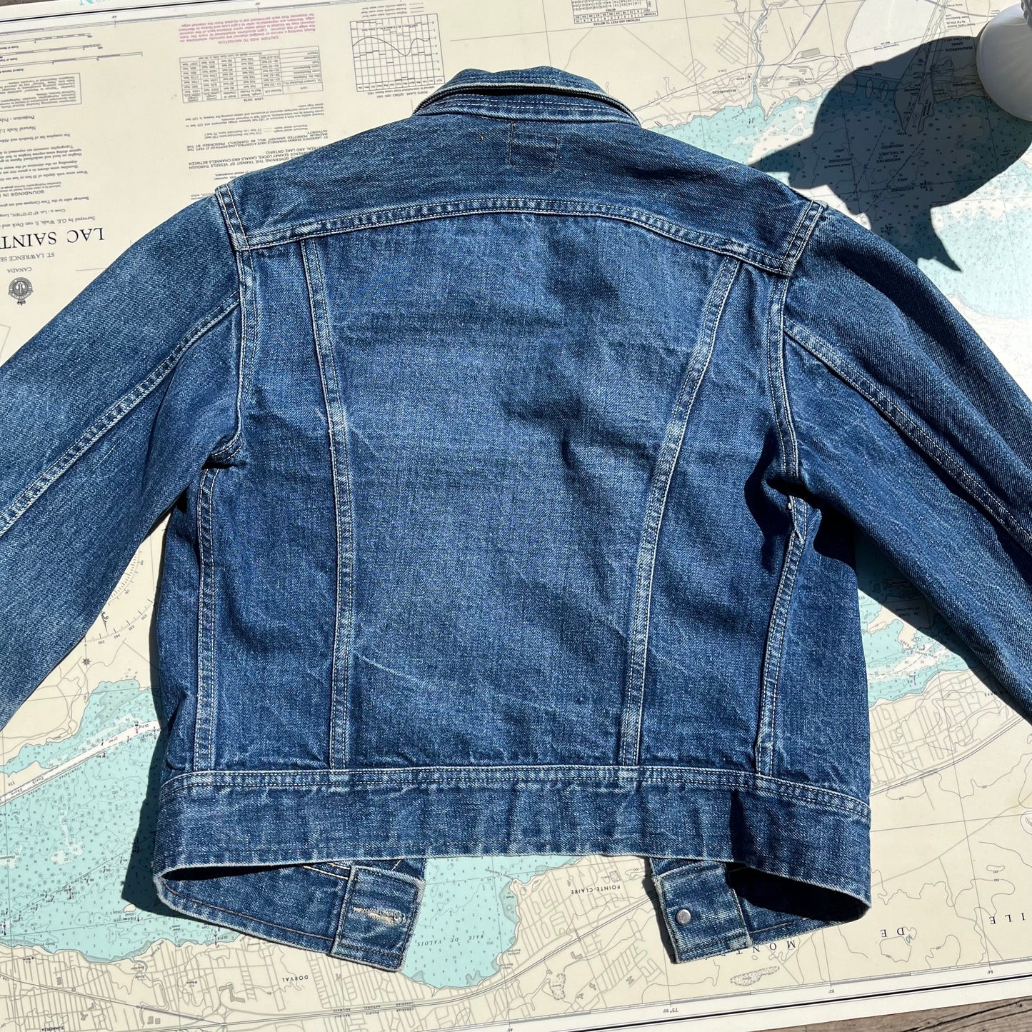 Vintage '90s Lee Jean Jacket with Embroidery