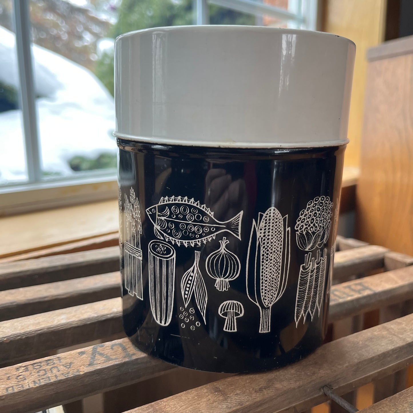 Vintage Mid Century Modern Black and White Graphic Tin Canister