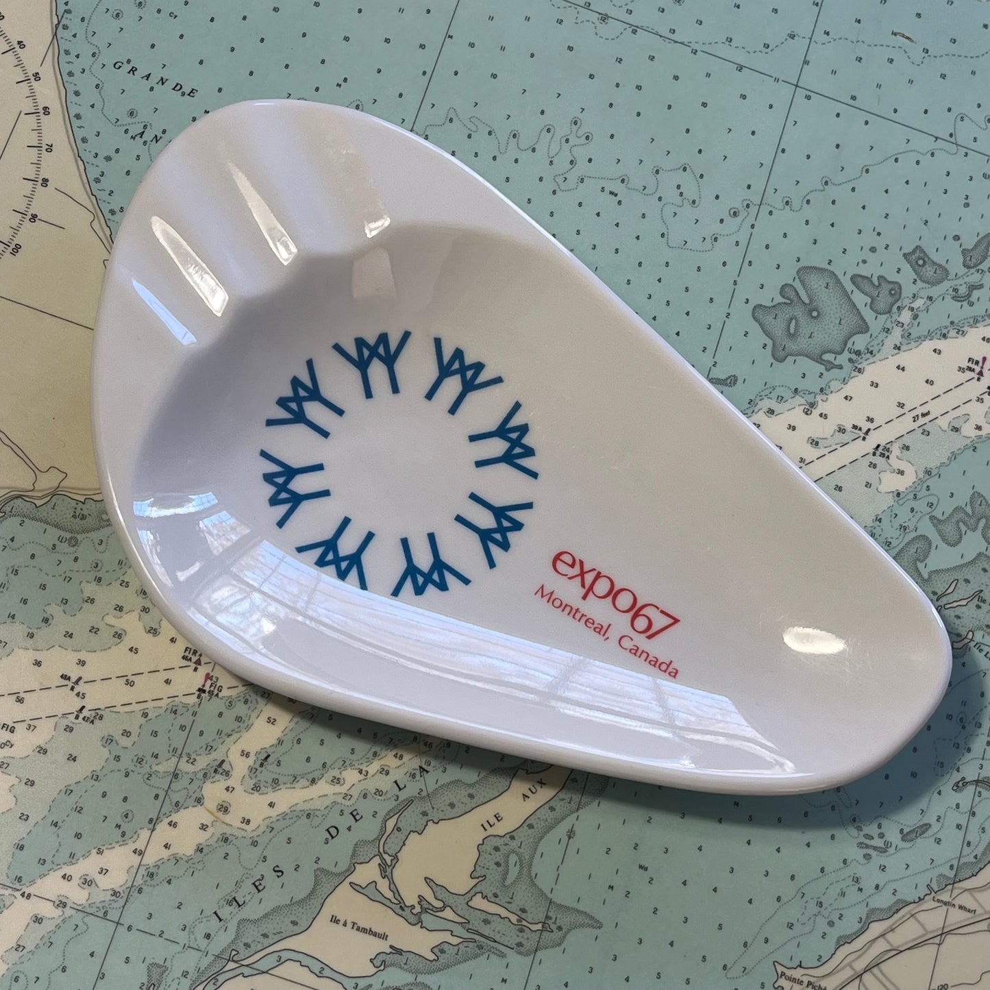 Vintage Expo 67 Graphic Plastic Ashtray Souvenir