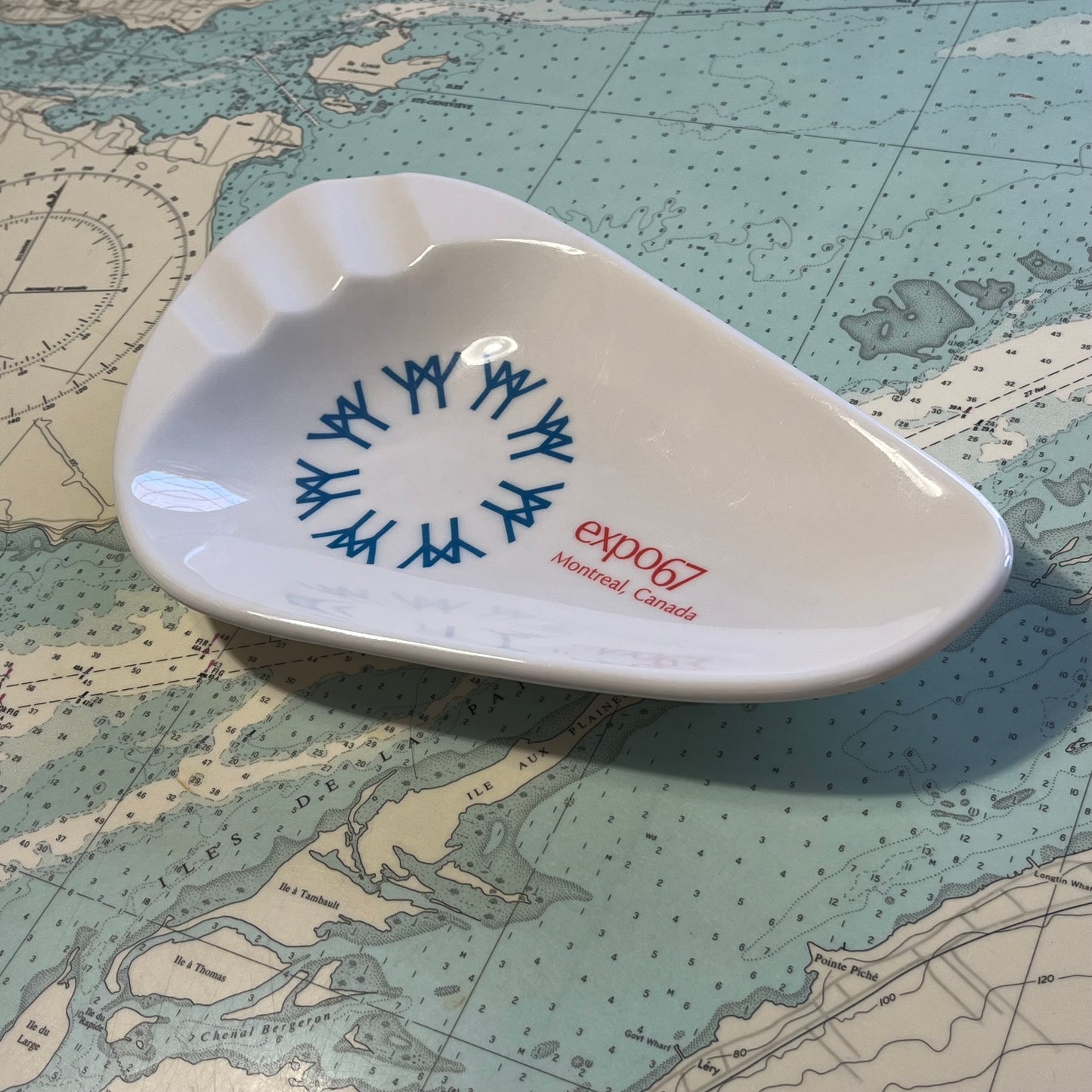 Vintage Expo 67 Graphic Plastic Ashtray Souvenir