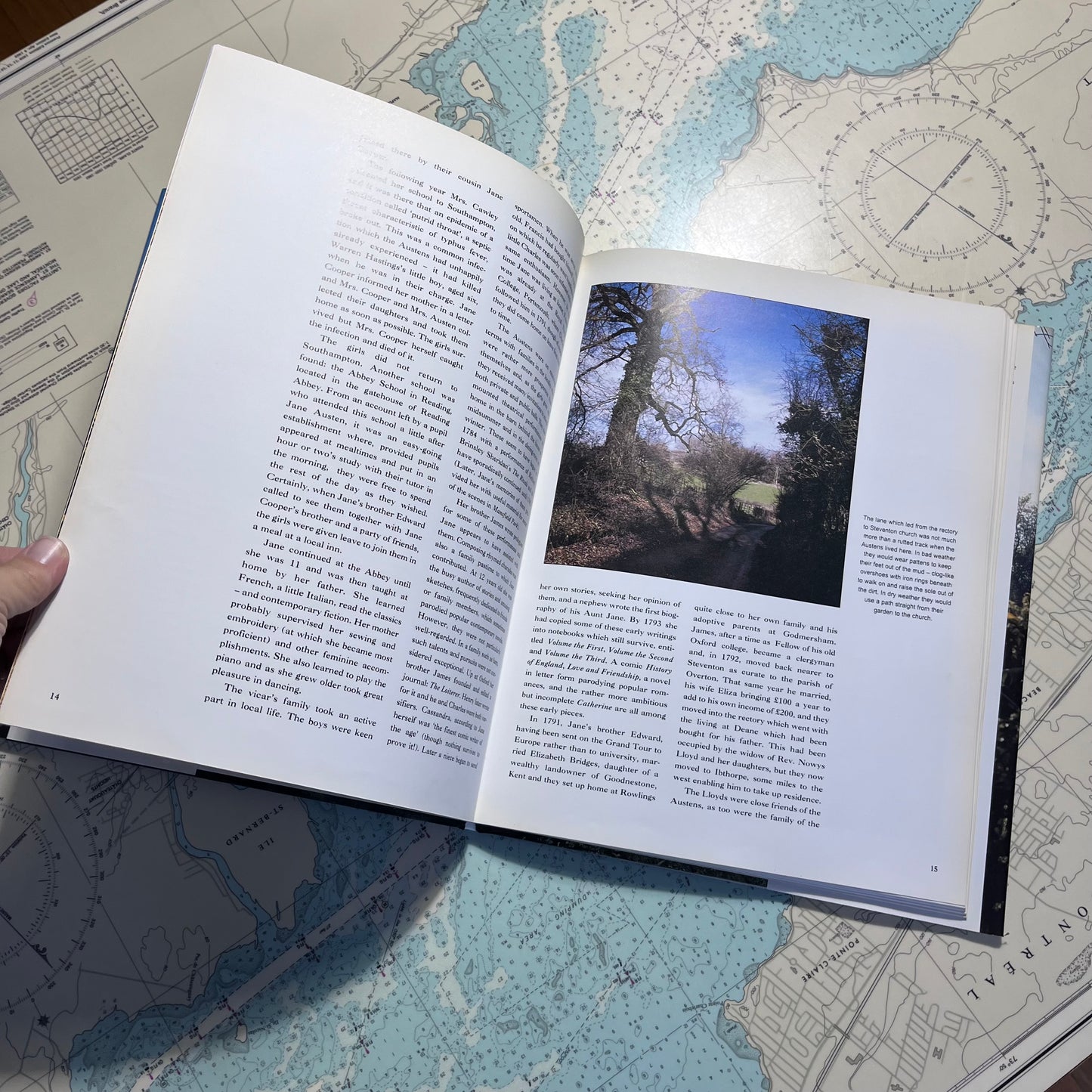 Vintage 90s Austen Country by Tom Howard Hardcover Book