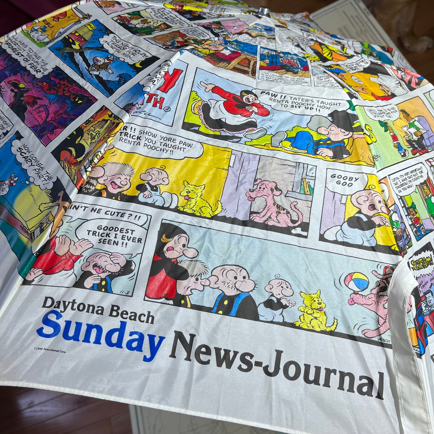 Vintage 1996 Daytona Beach Sunday News Journal Comic Print Umbrella
