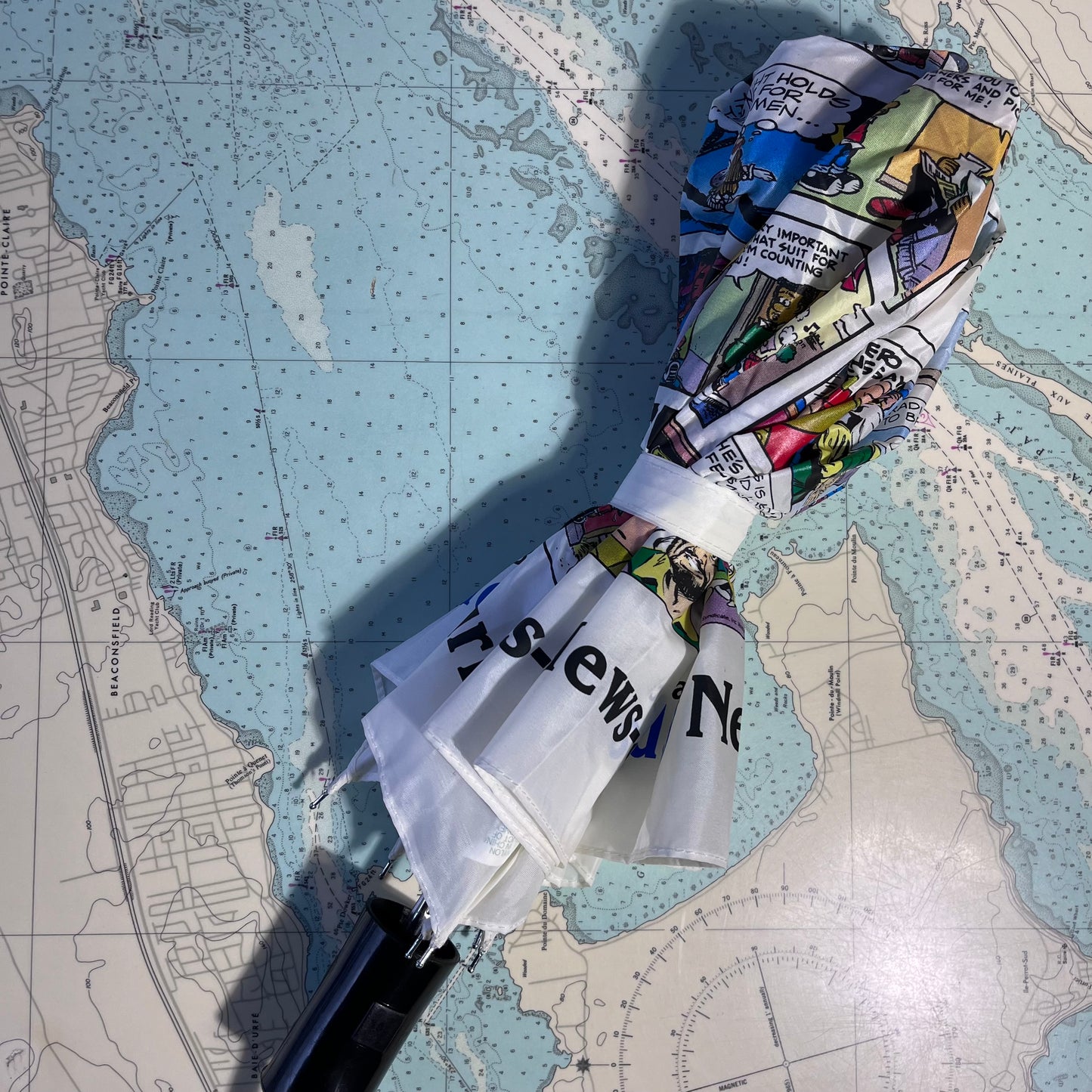 Vintage 1996 Daytona Beach Sunday News Journal Comic Print Umbrella