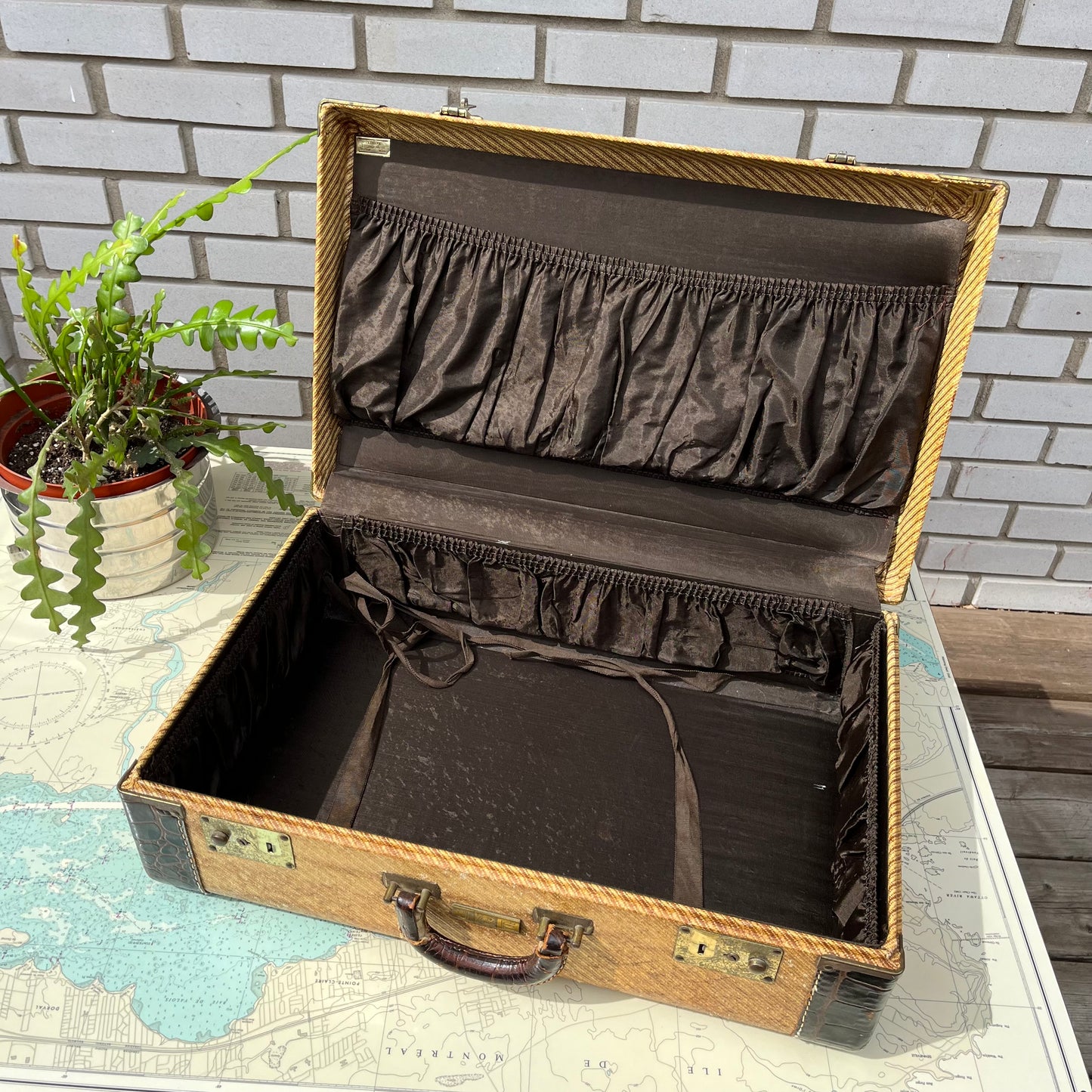 Vintage 40s Tweed JCE Suitcase with Leather Trimming