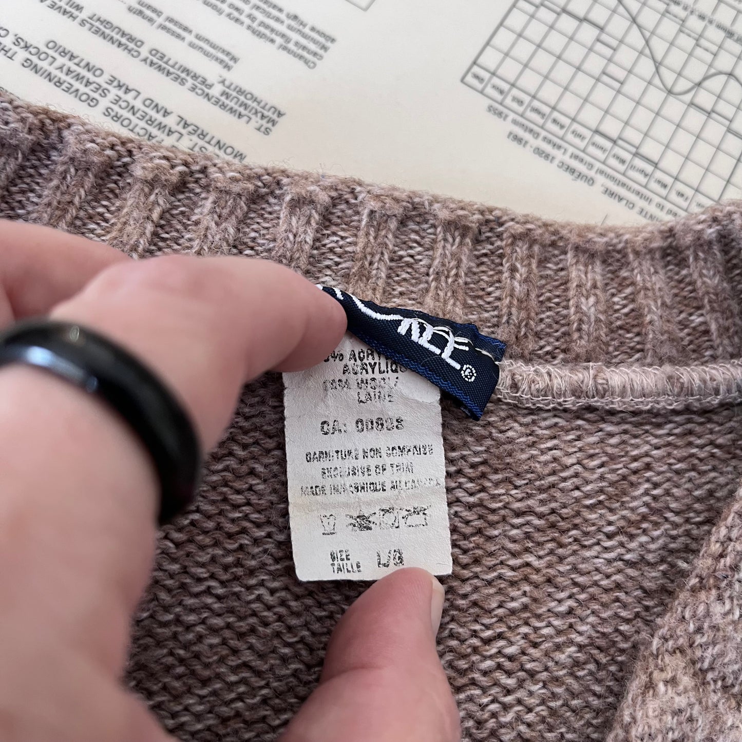 Vintage 90s Cherokee Chest Stripe Sweater