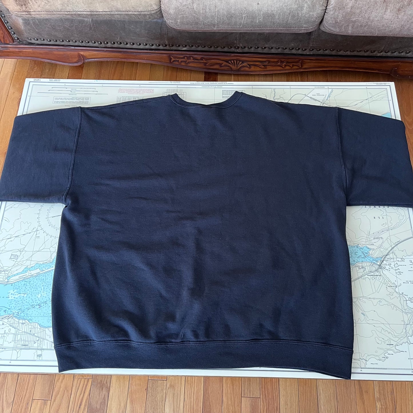 Ravens Black Crewneck Graphic Sweatshirt