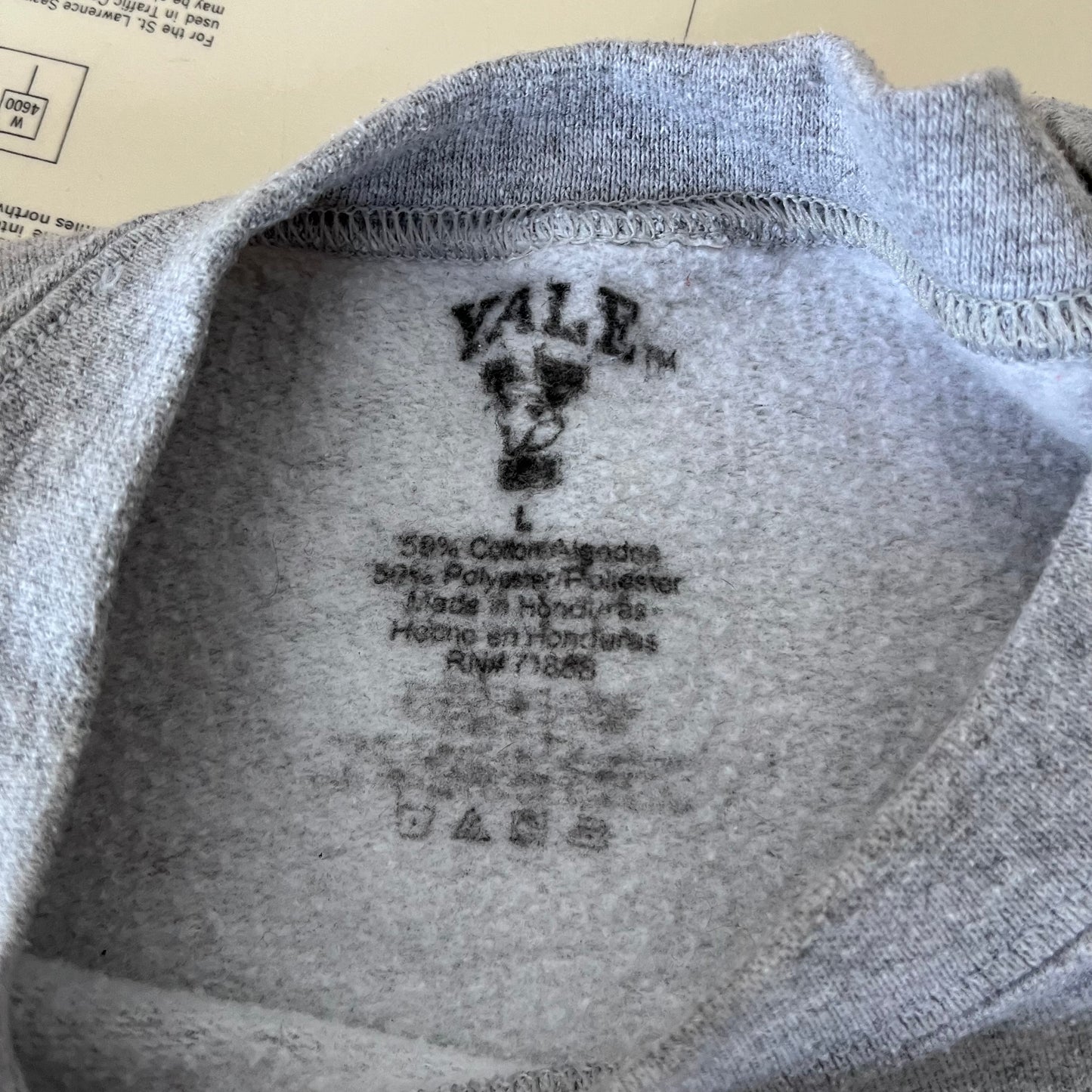 Vintage Yale Graphic Crewneck Sweatshirt