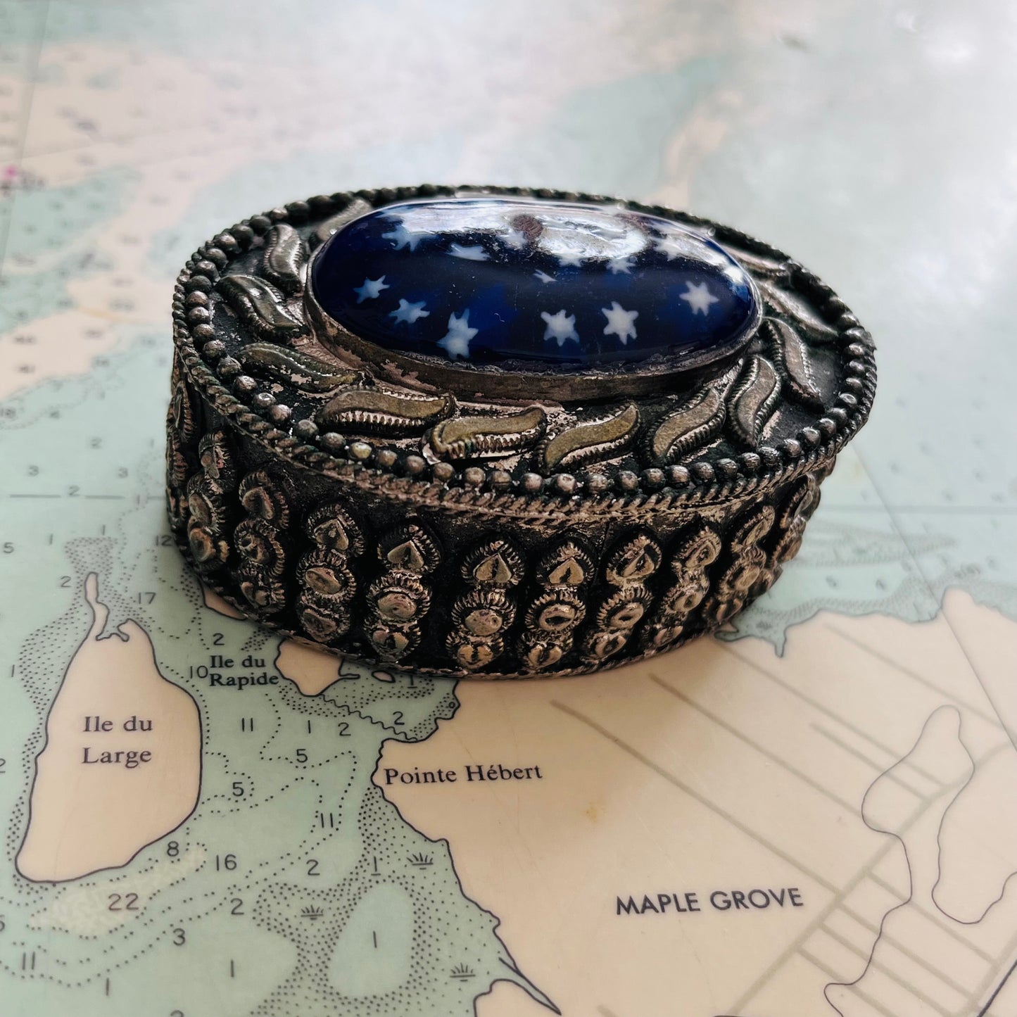 Vintage Millefiori  Glass and Silver Plated Ring / Pill Box