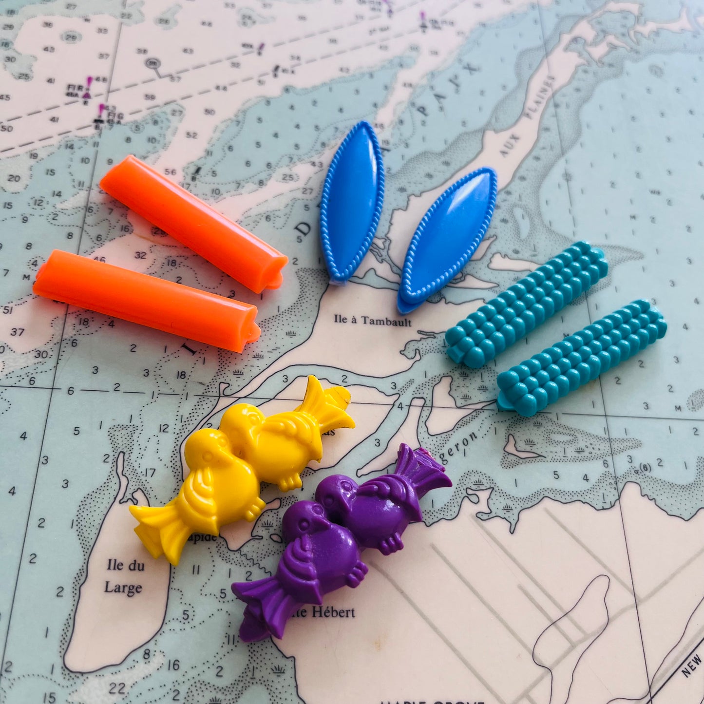 Vintage 80s / 90s Colourful Plastic Barrettes x 4 Pairs