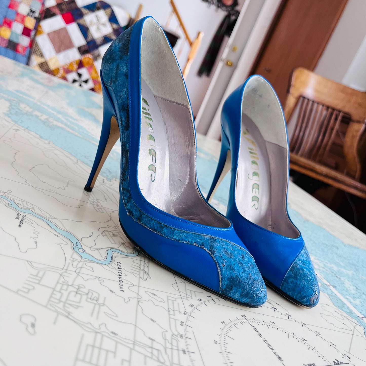 Vintage Blue Villager Leather Heels sz 6