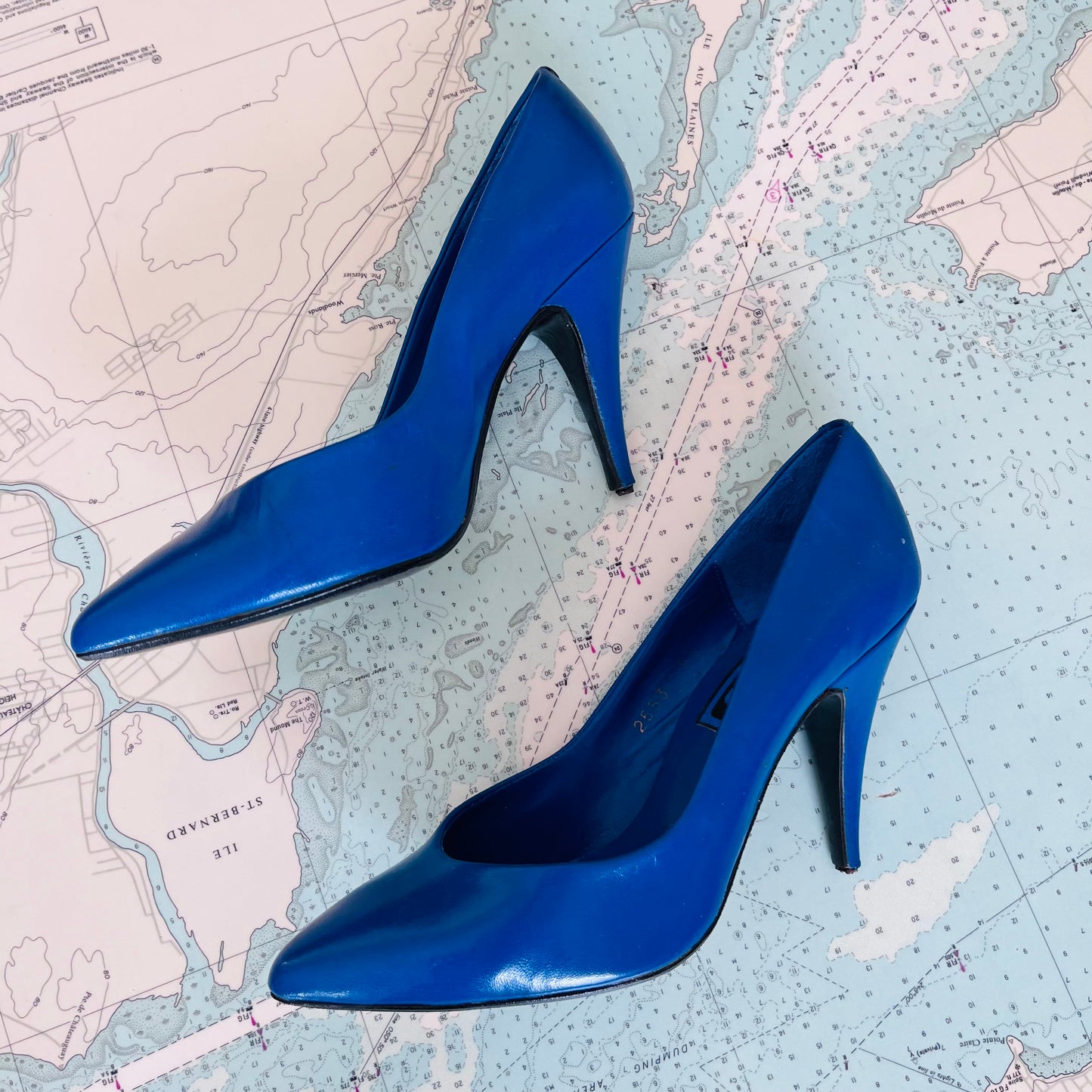 Vintage Ruby's Blue Leather Heels sz 5.5