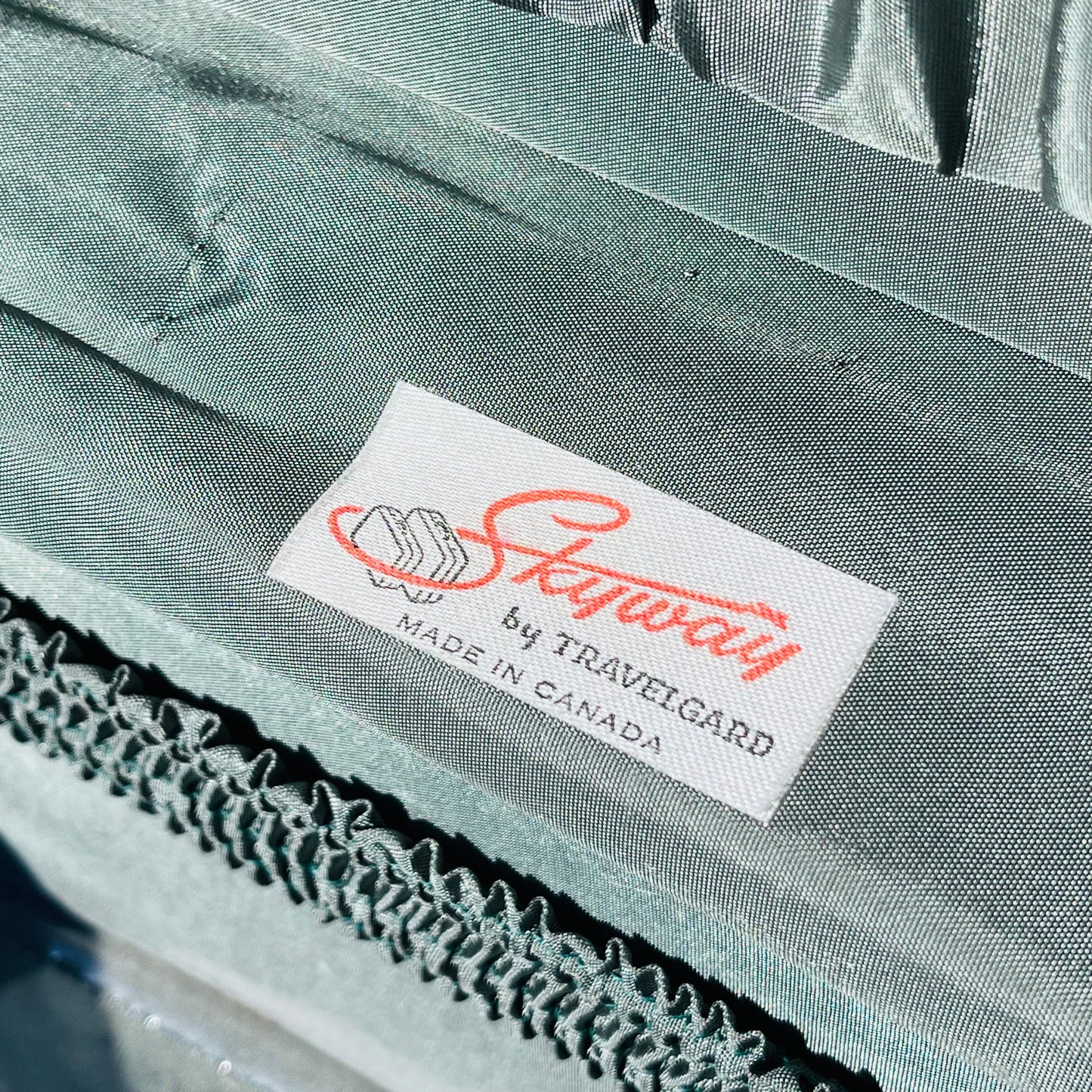 Vintage 60s Skyway Hard Shell Suitcase