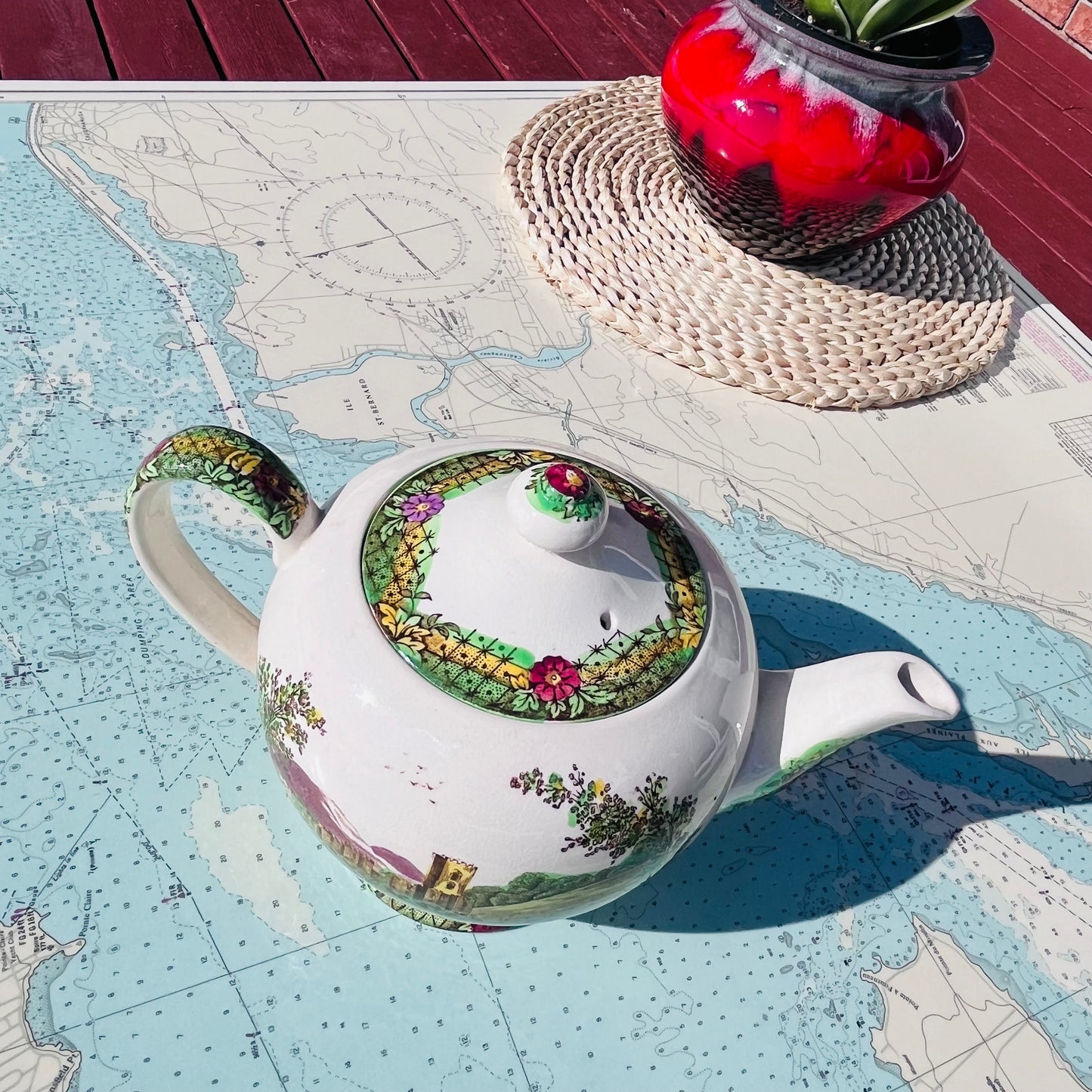 Vintage Sadler The Abbey Falls Teapot