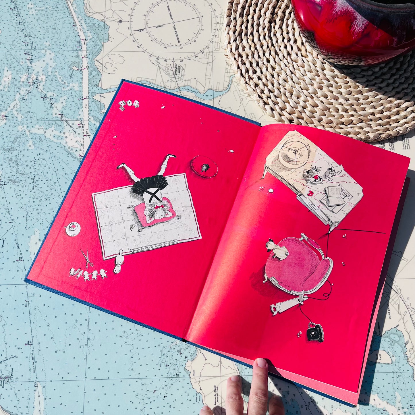 Vintage 1958 Eloise in Paris Hardcover Book