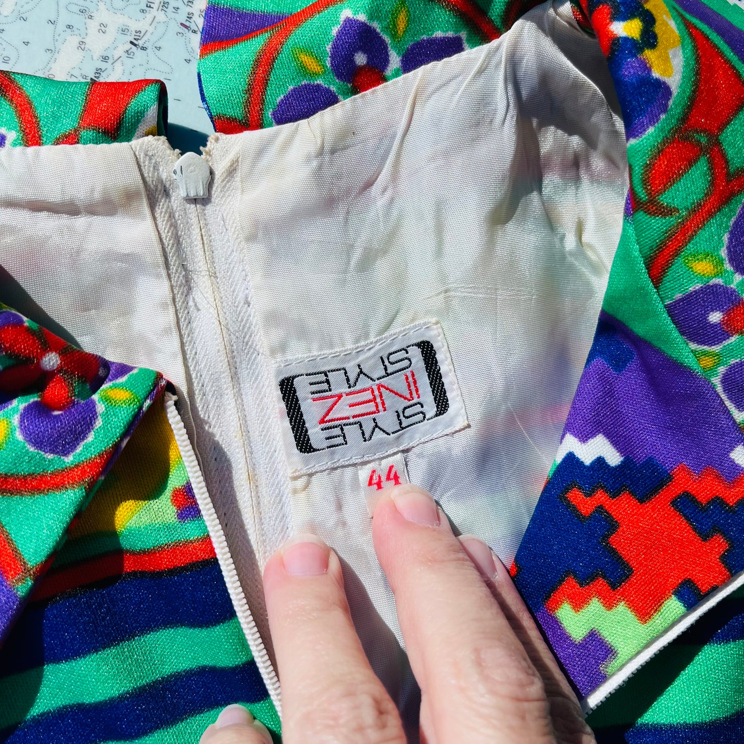 Vintage 60s Inez Style Funky Pattern Polyester Go-Go Dress