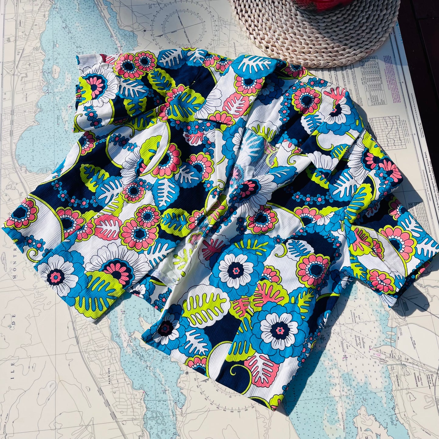 Vintage 60s Funky Floral Polyester Cropped Open Jacket