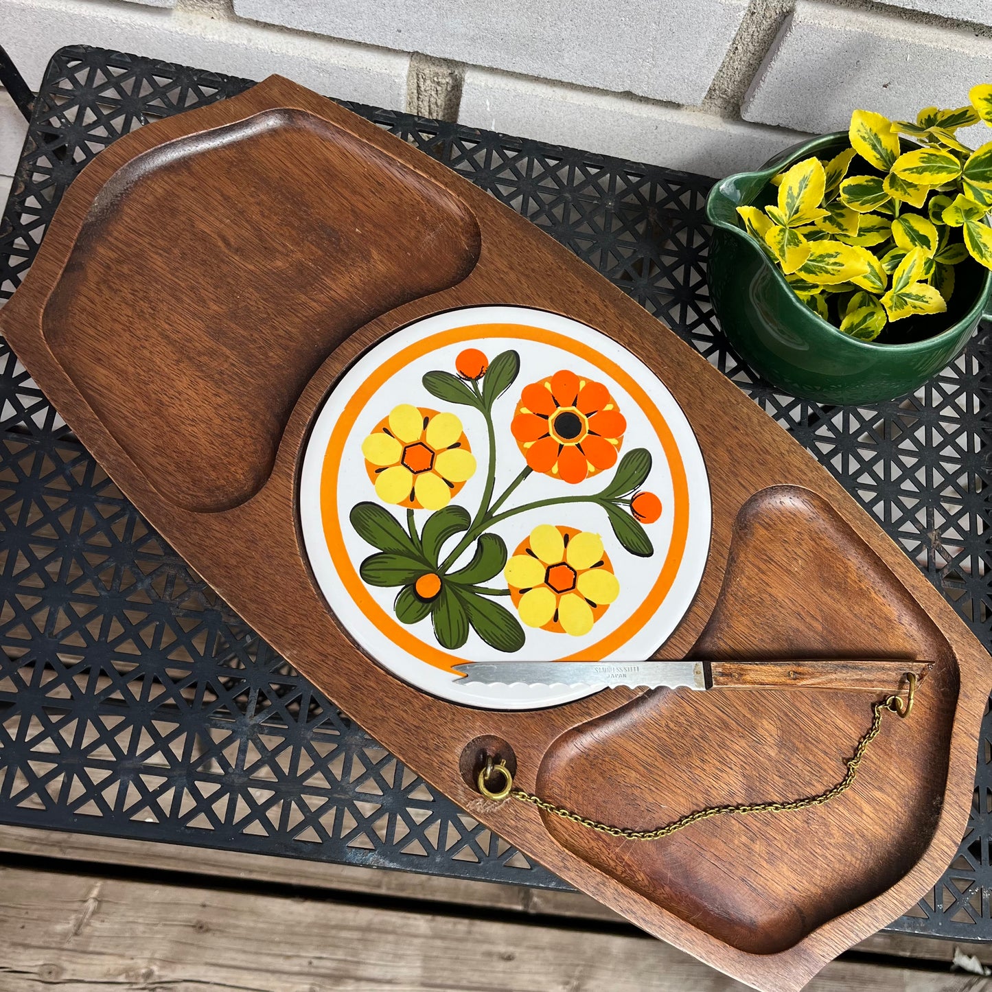 Vintage Funky Floral Wood and Ceramic Tile Cheeseboard with Knife