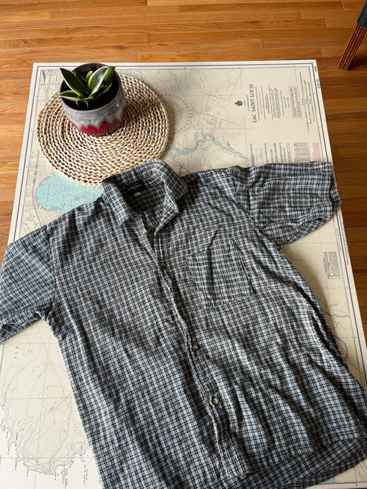 Vintage Royal Crest Green Plaid Button Up Tee Shirt