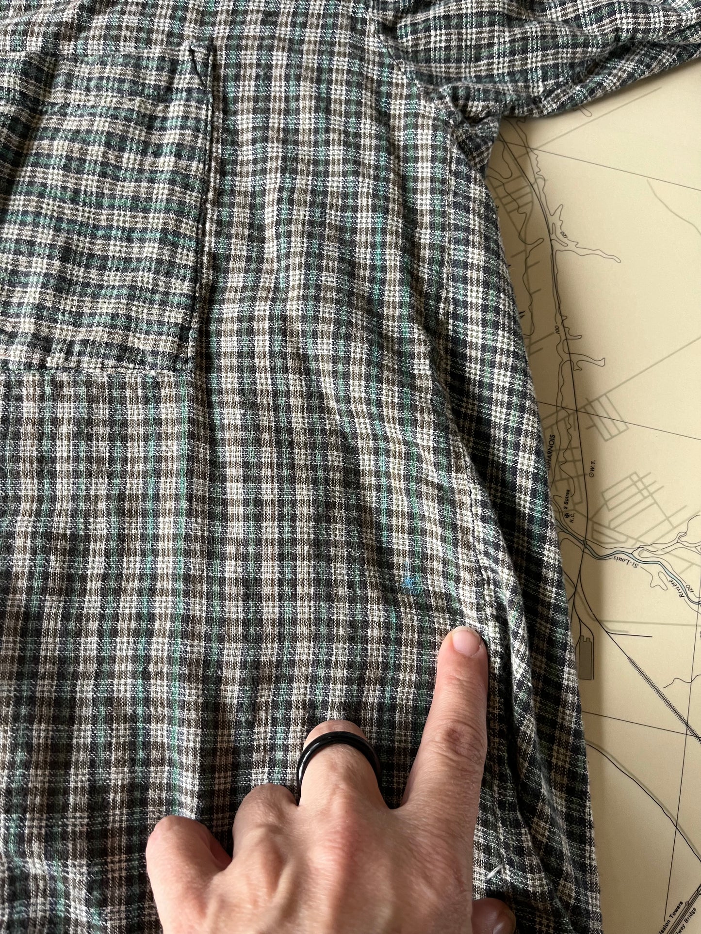 Vintage Royal Crest Green Plaid Button Up Tee Shirt