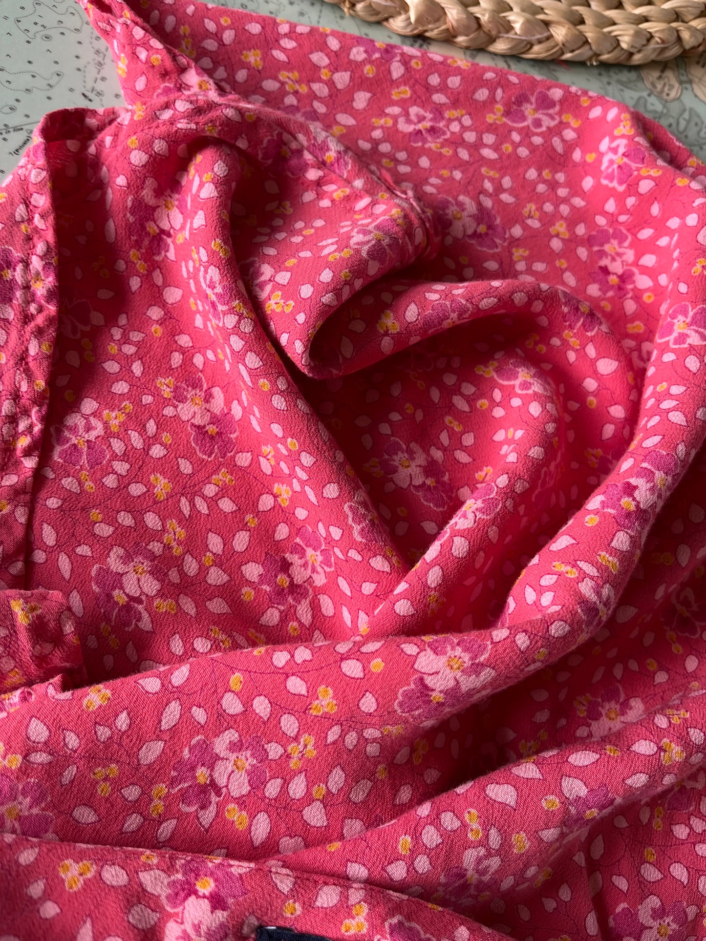 Vintage 00s Gap Pink Floral Scoop Neck Dress