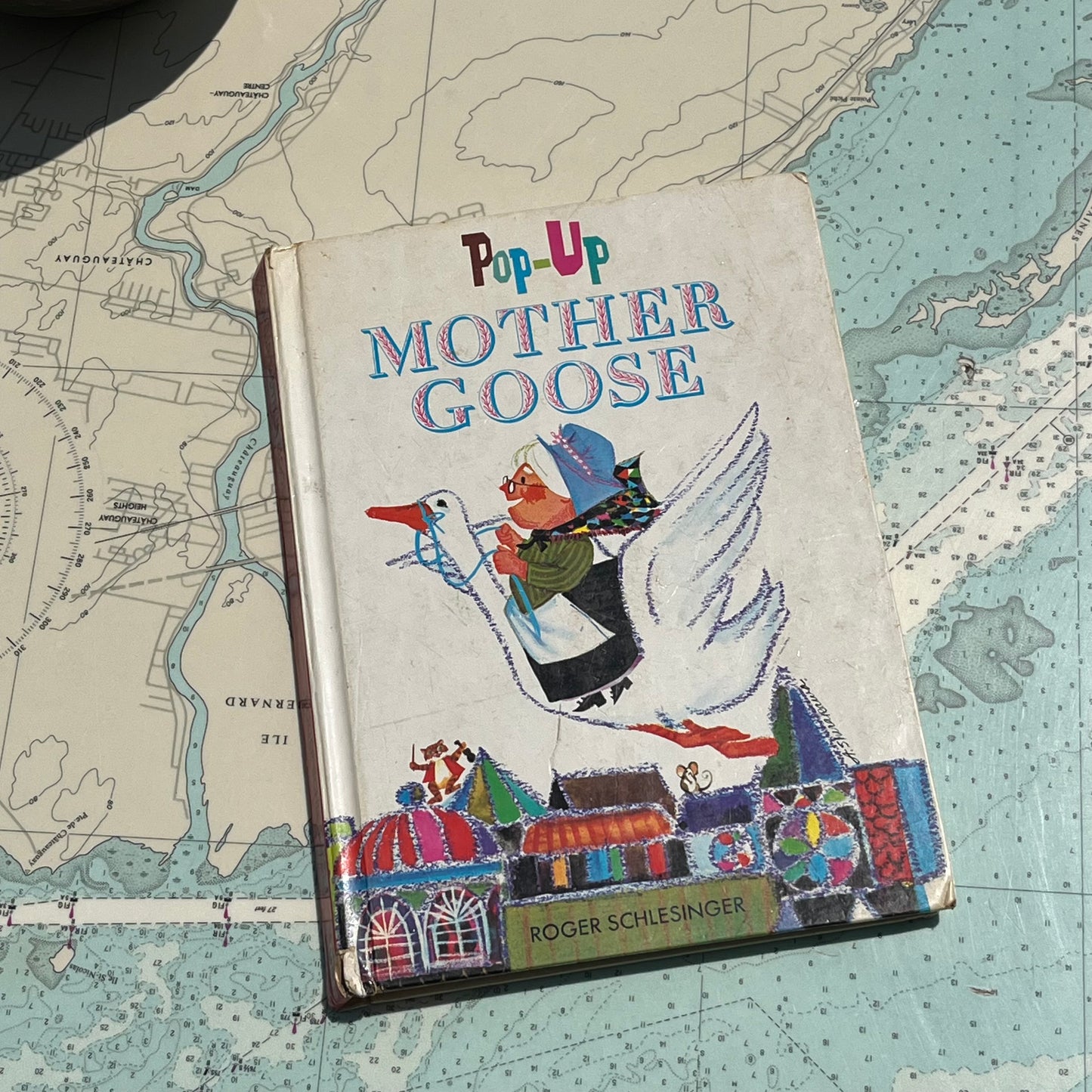 Vintage 1970s Pop-Up Mother Goose Book By Roger Schlesinger